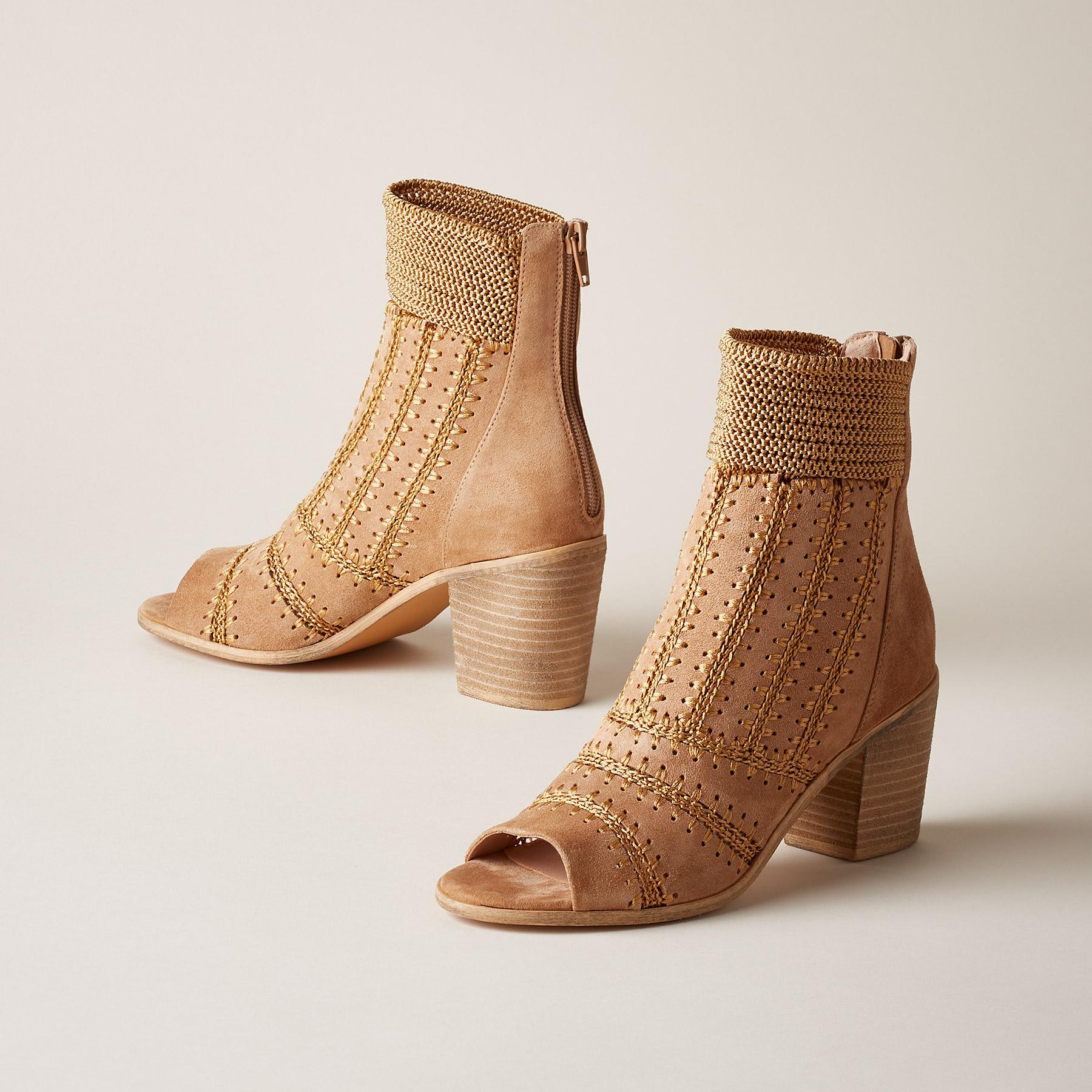 Ventura Boots | Sundance Outlet