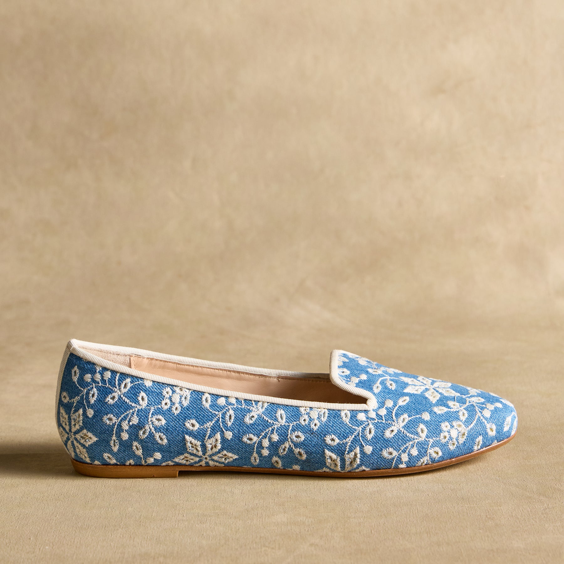 Donna Flats