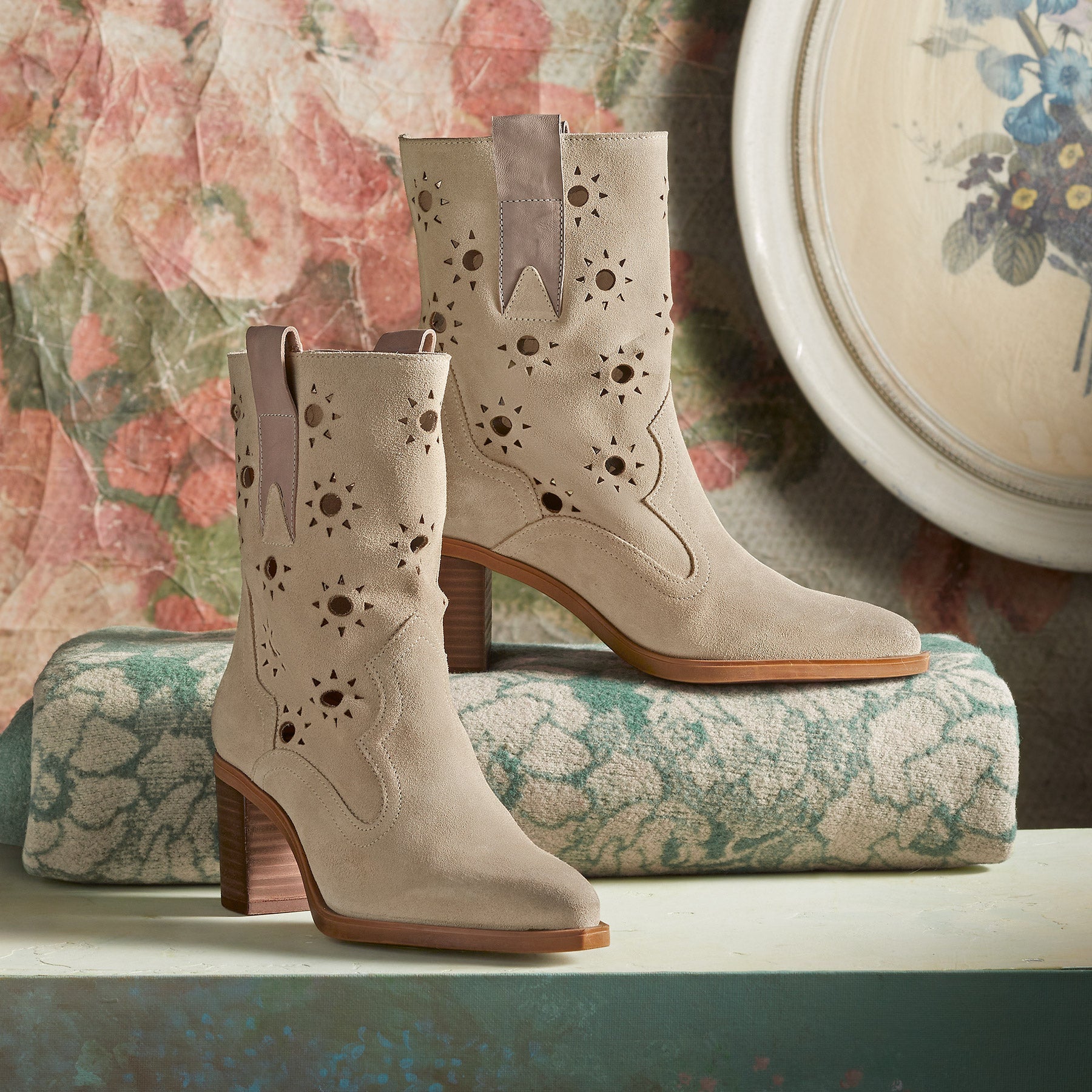 Sunburst Boots | Sundance Outlet