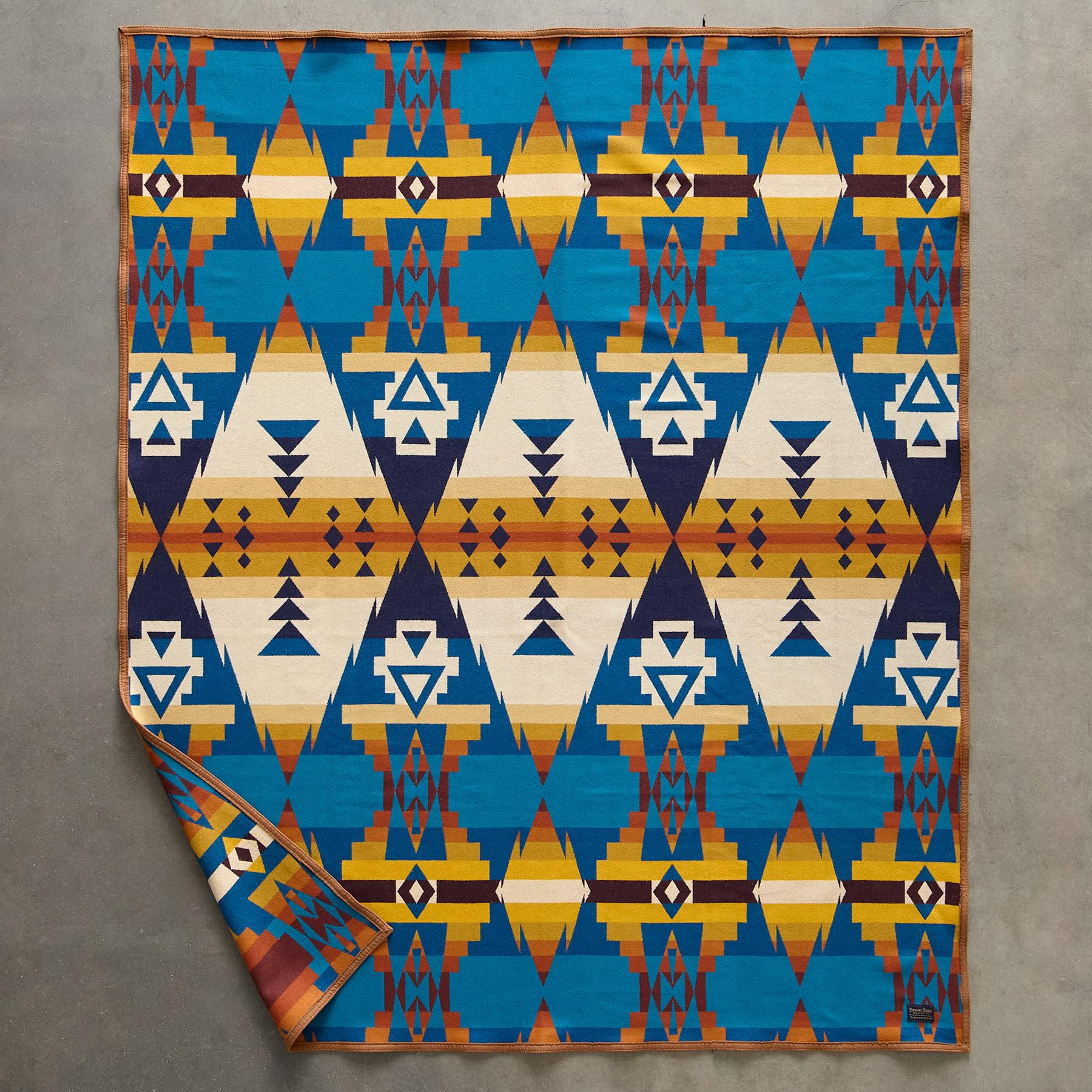 Siskiyou Throw | Sundance Outlet