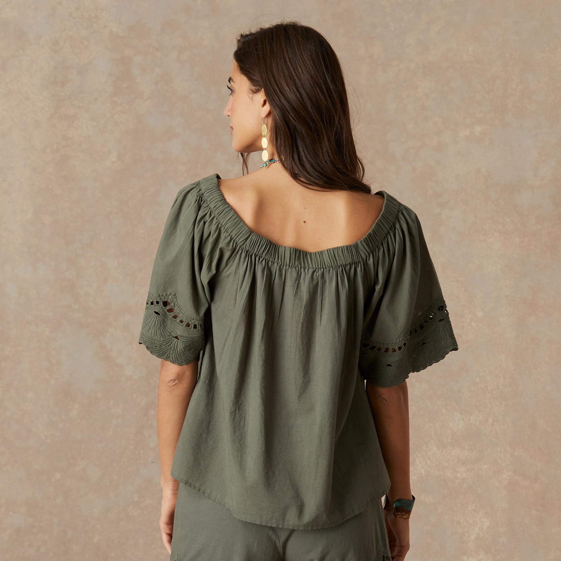 Stevie Top | Sundance Outlet