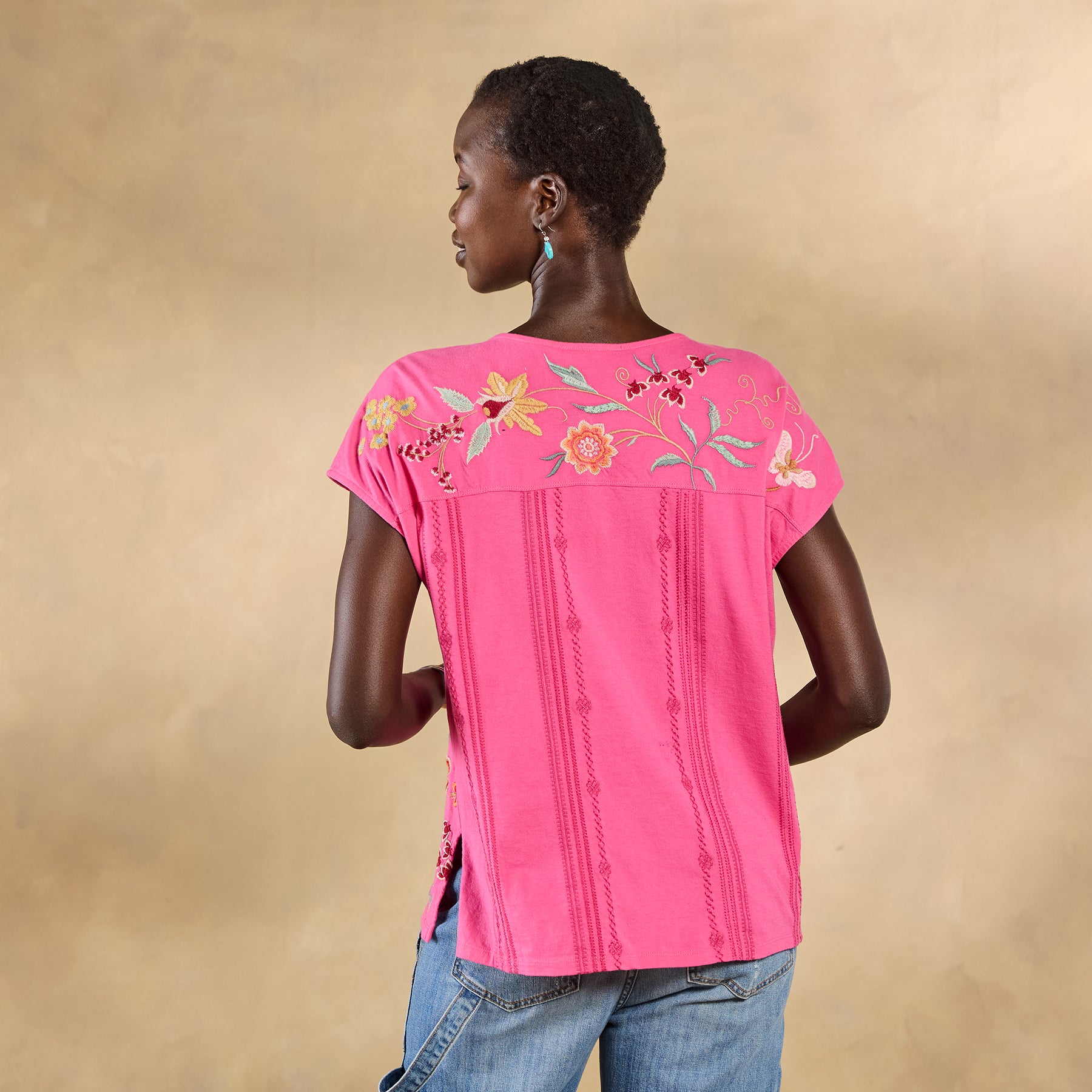 Suki Easy Tee | Sundance Outlet
