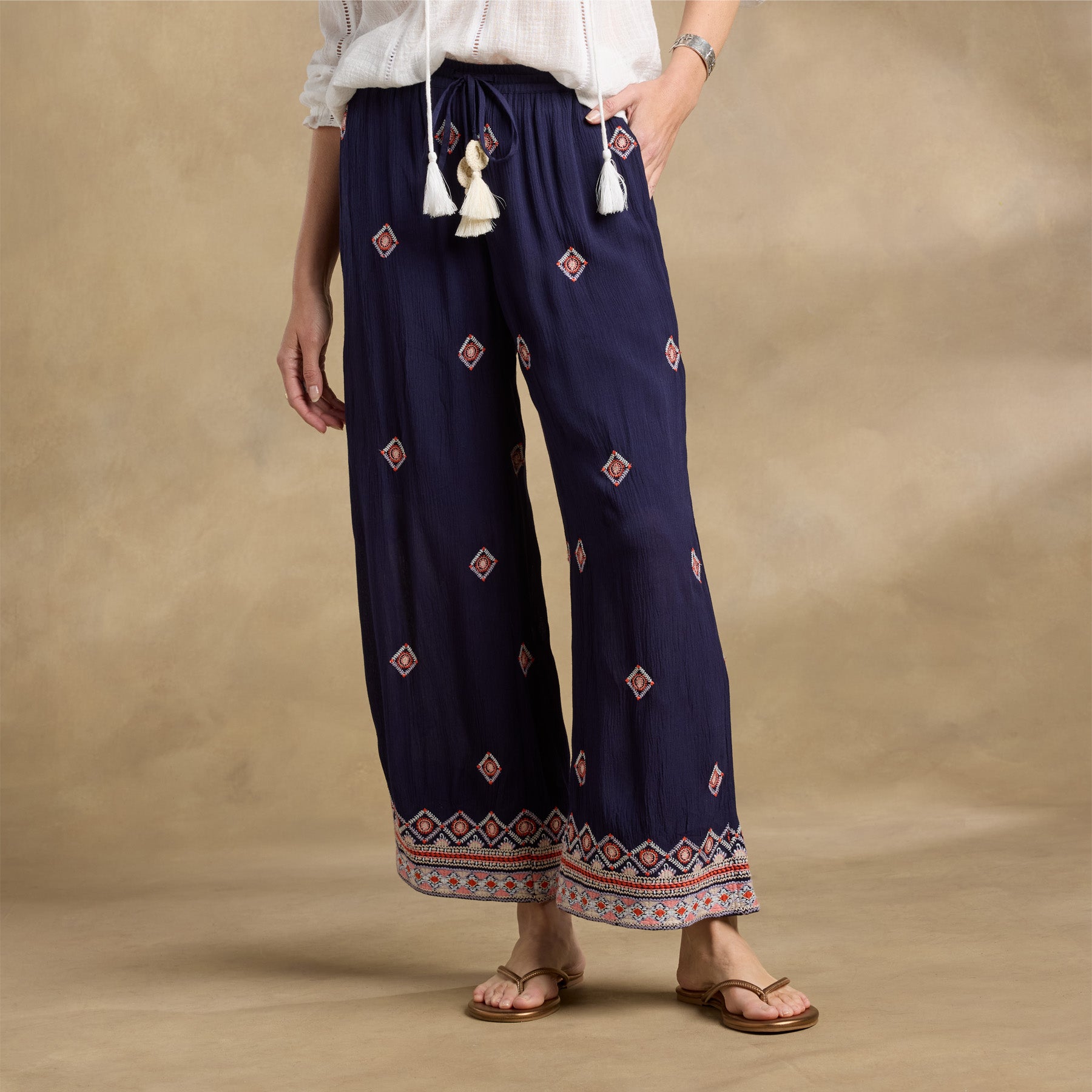 Niovi Pants