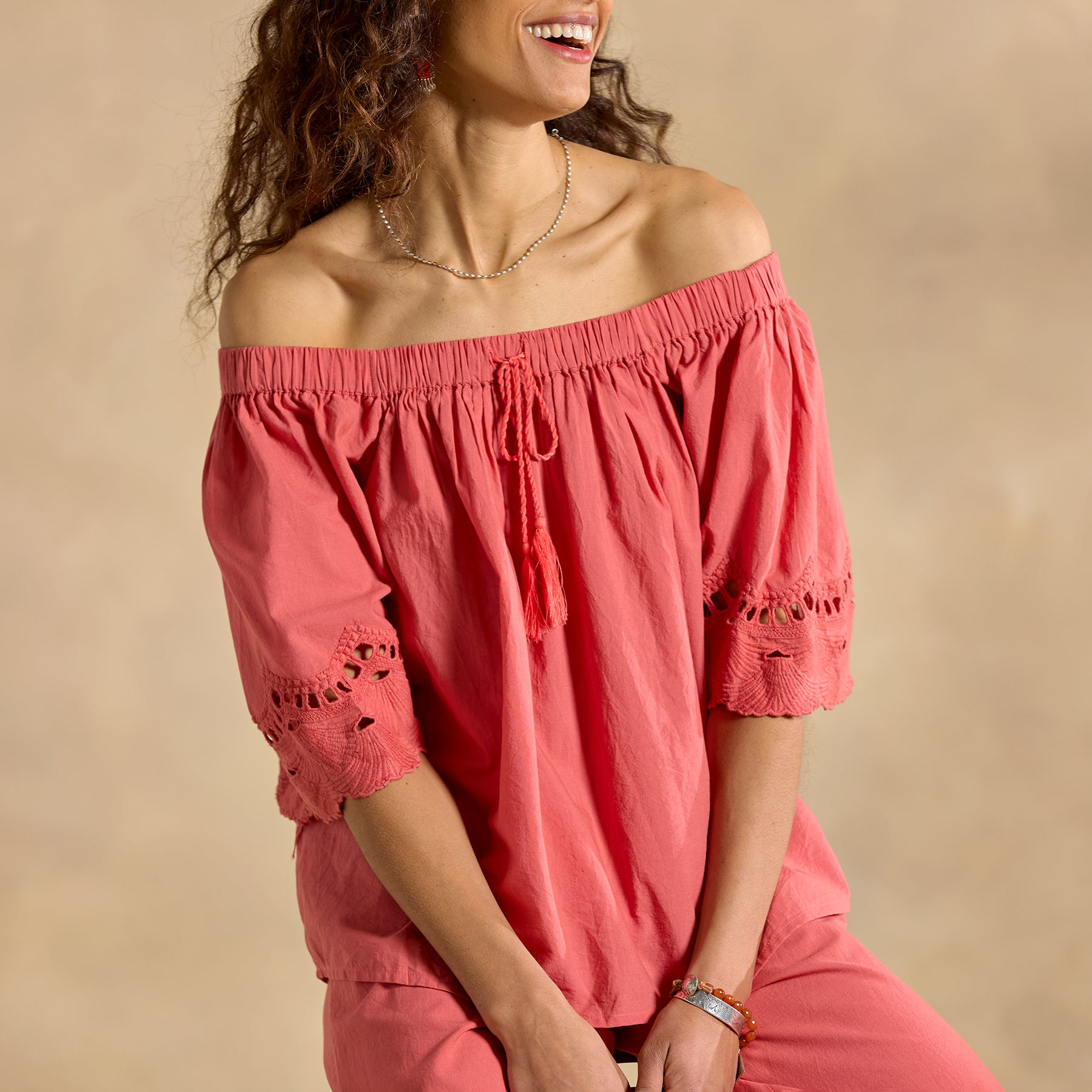 Stevie Top | Sundance Outlet