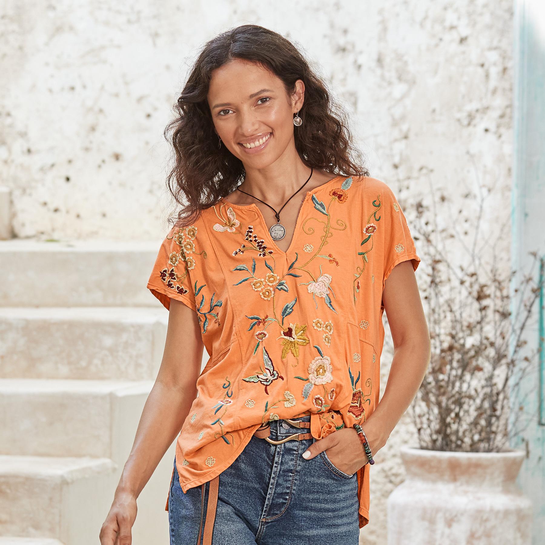 Suki Easy Tee | Sundance Outlet