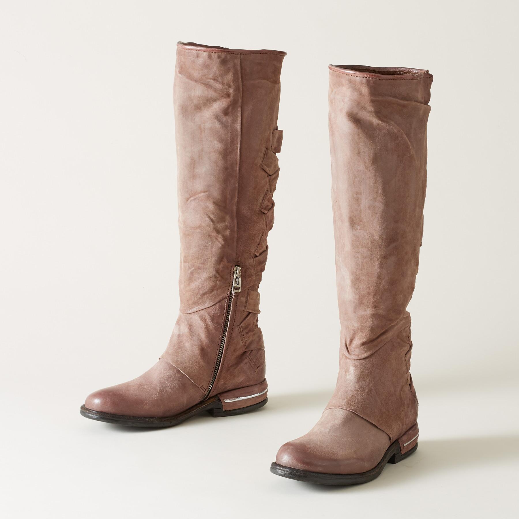 Teagan Boots | Sundance Outlet