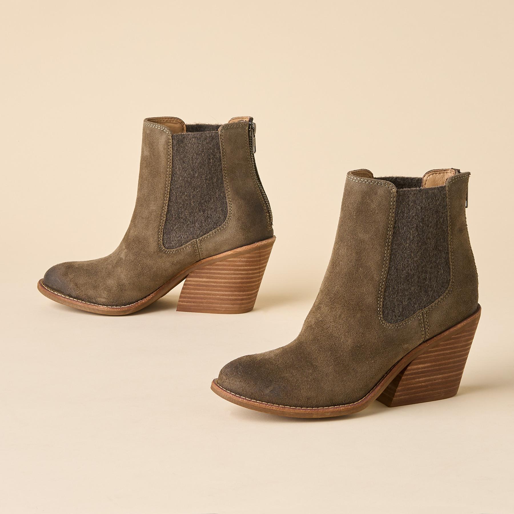 Tara Boots | Sundance Outlet