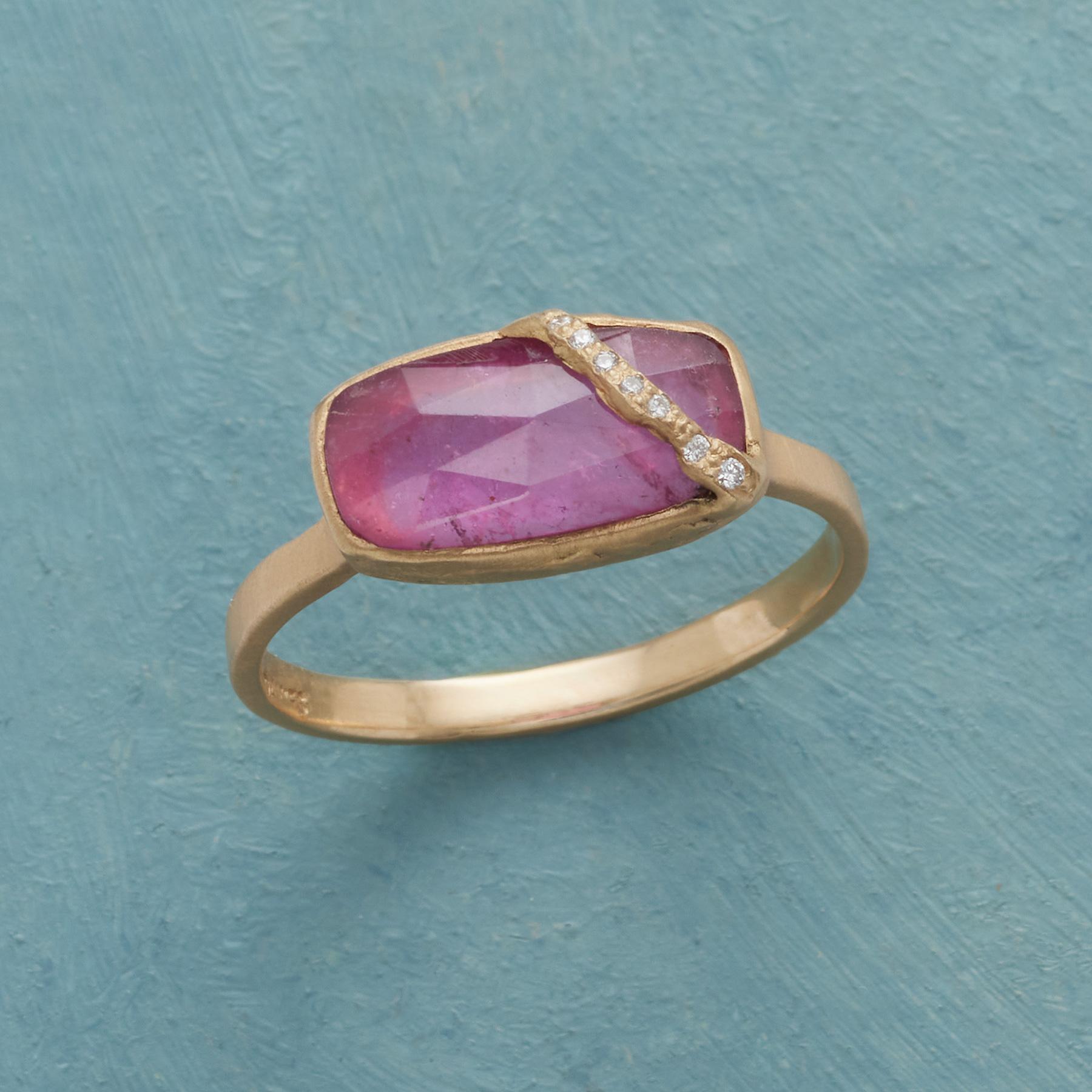 Sashay Ring