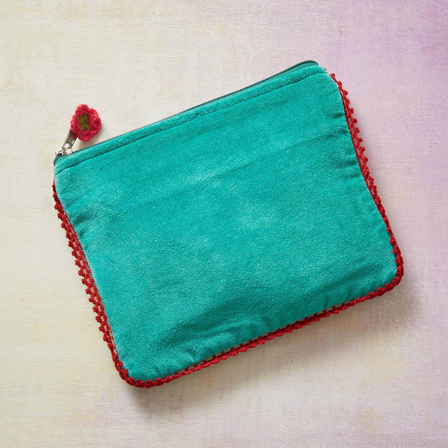 Garland Personalized Jewelry Pouch