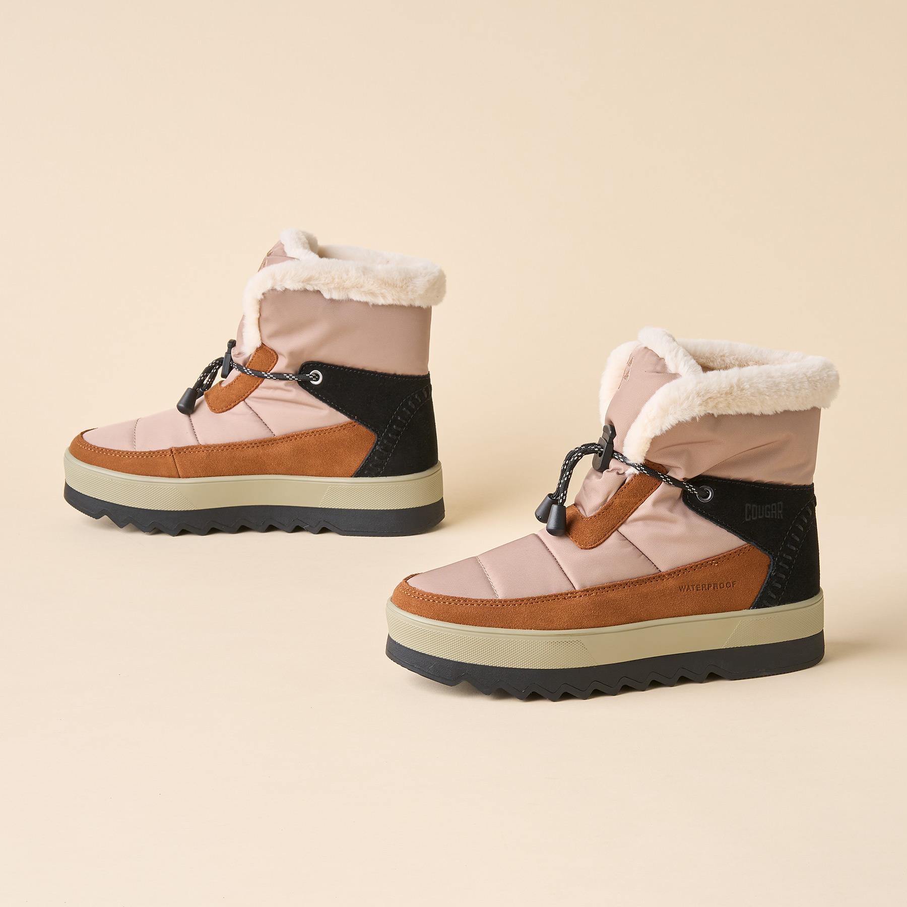 Vibe Boots | Sundance Outlet