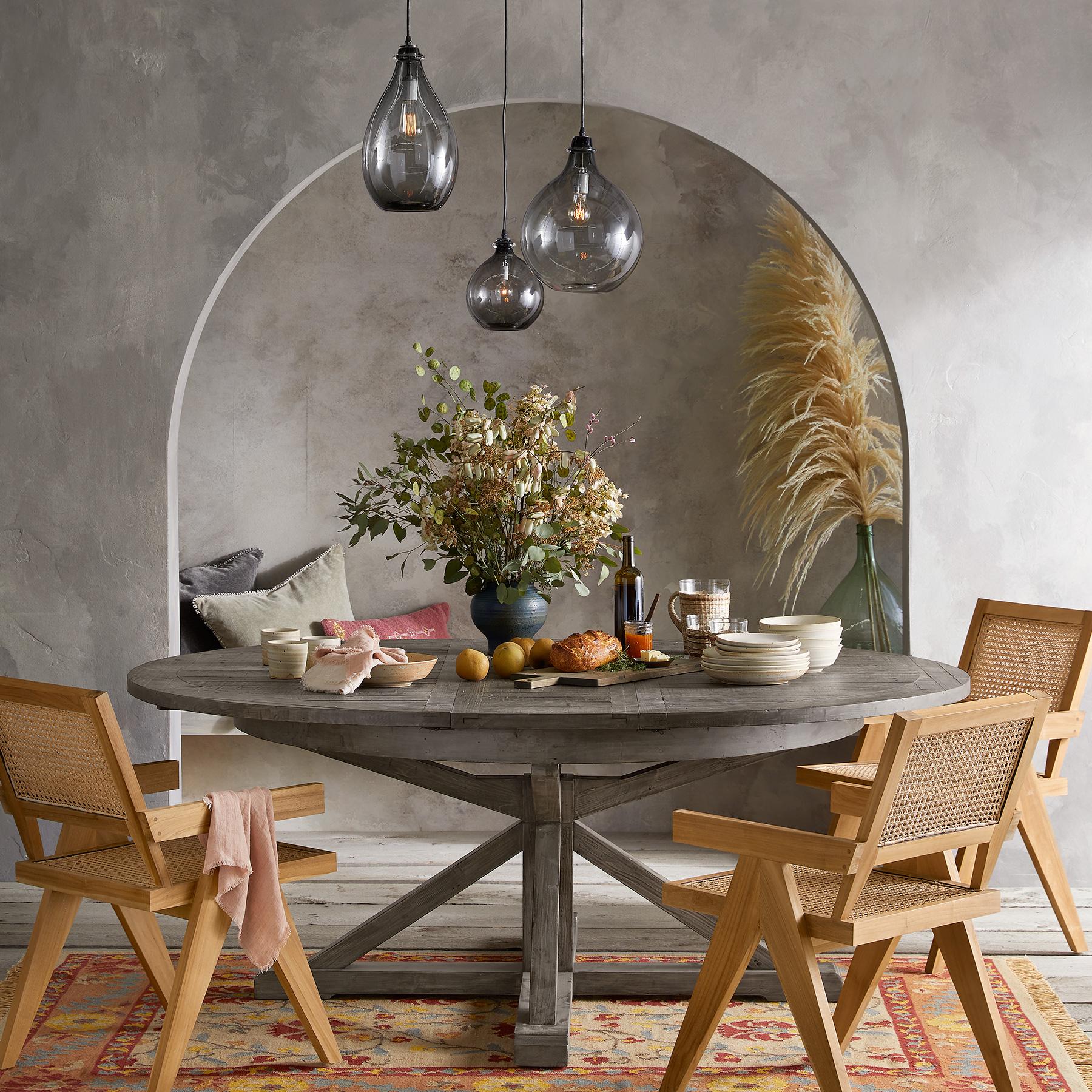 Salon Glass Oval Pendant Light