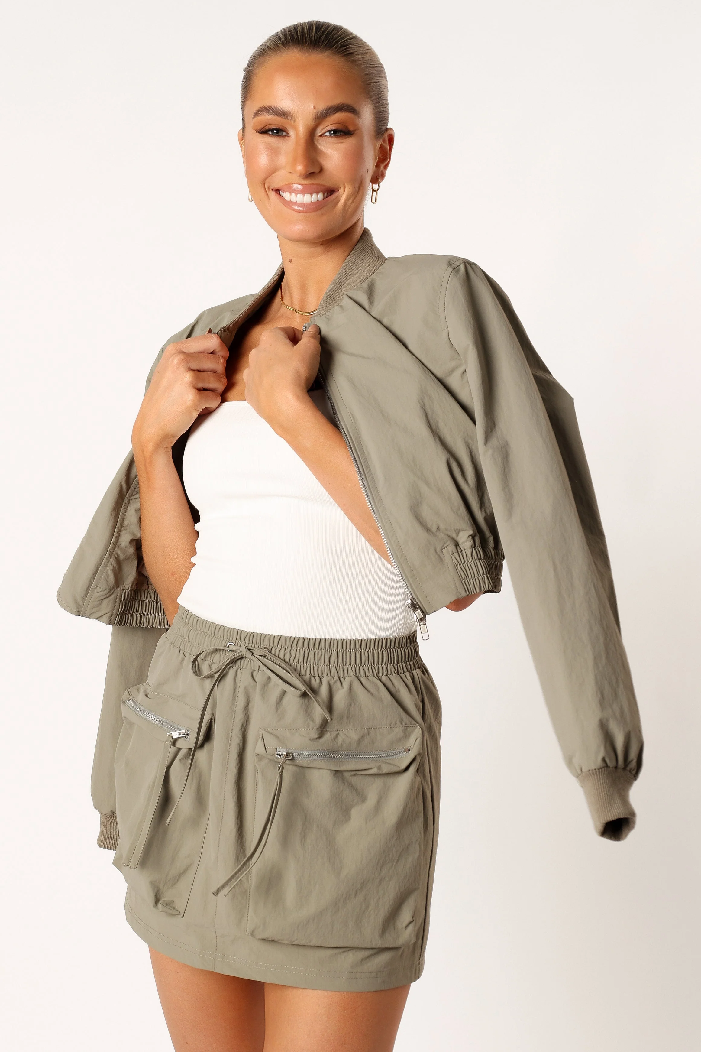 Freddie Two Piece Set - Light Olive