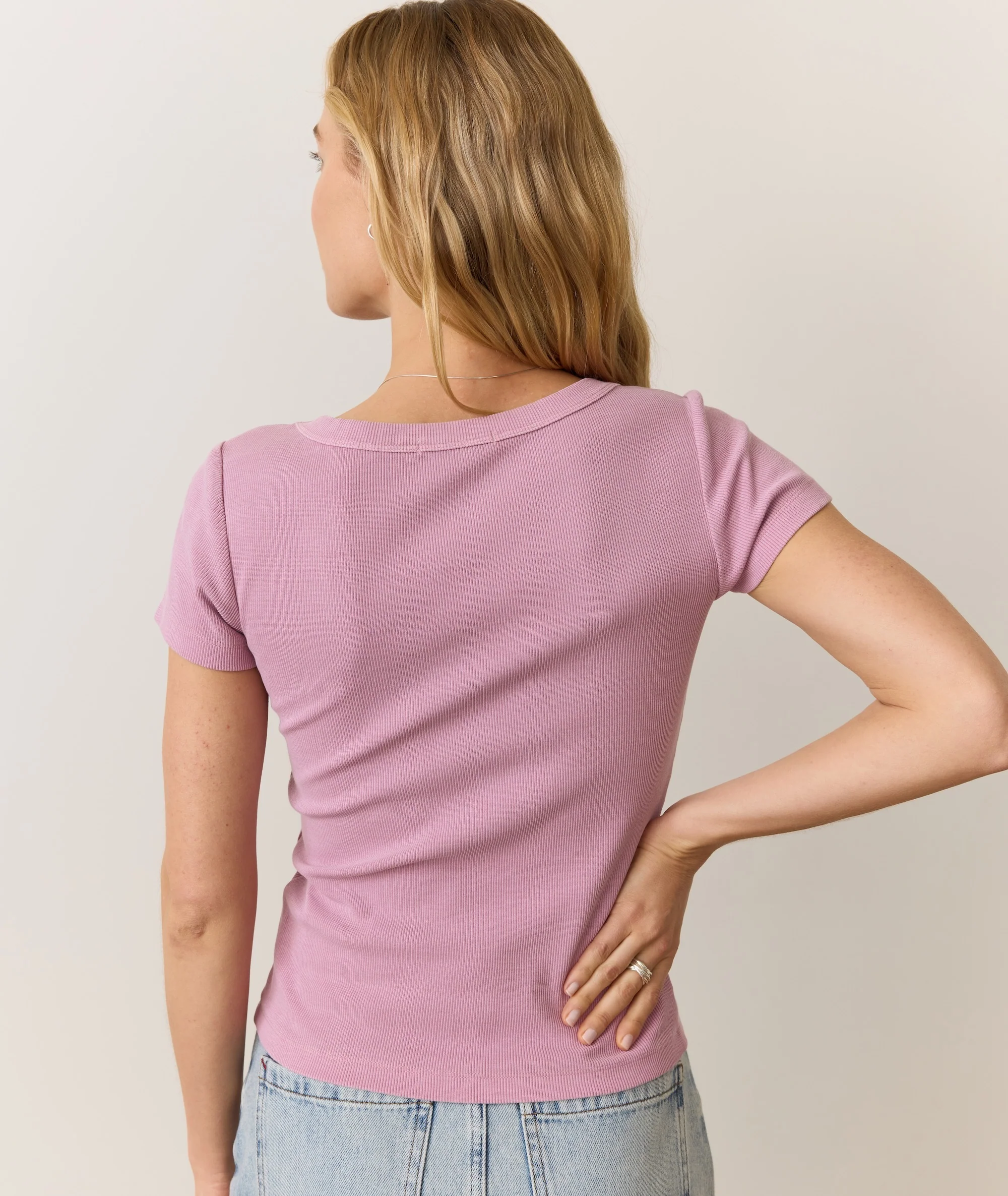 Lexi Rib Sun-In Scoop Tee