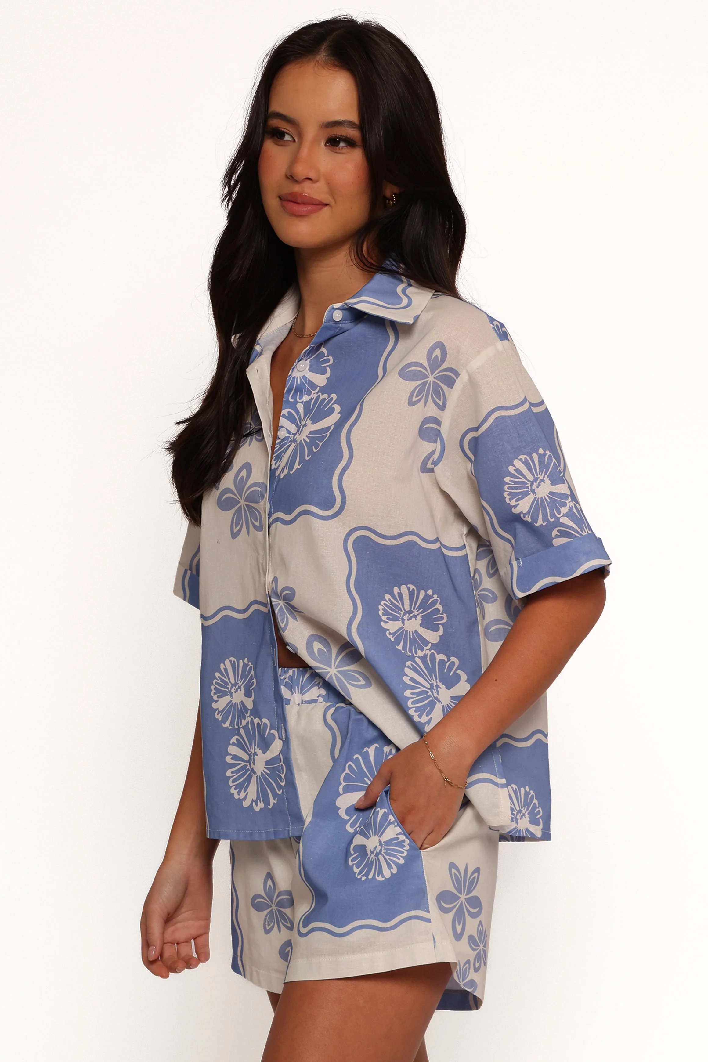 Shellie Shorts - Blue Dahlia