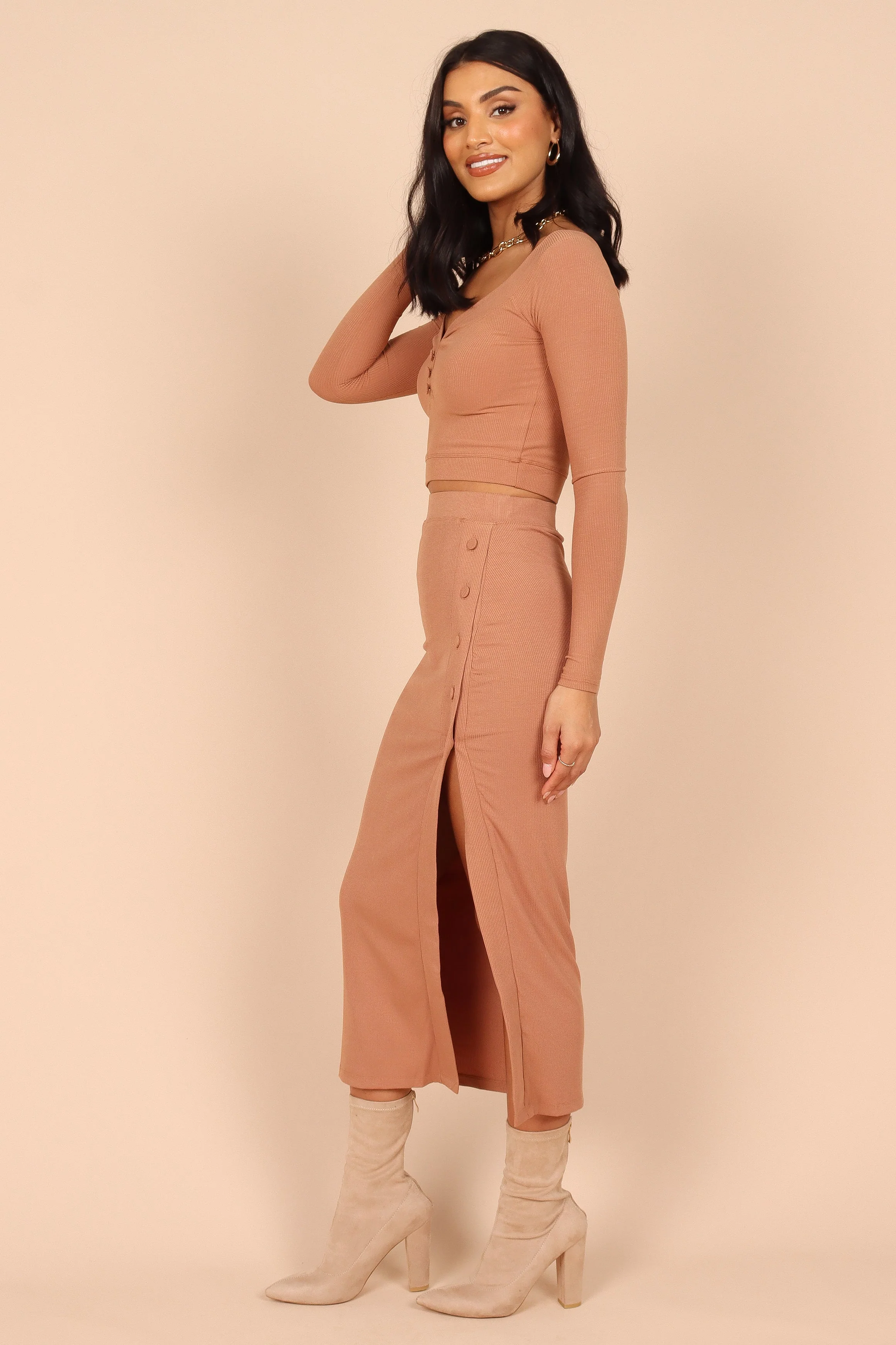 Amara Button Detail Set - Dusty Brown