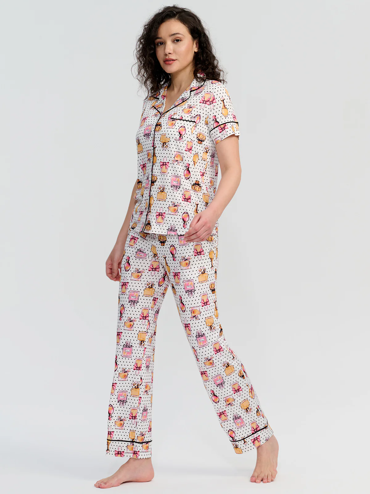 Perfume Print Short Sleeve Pajamas Set