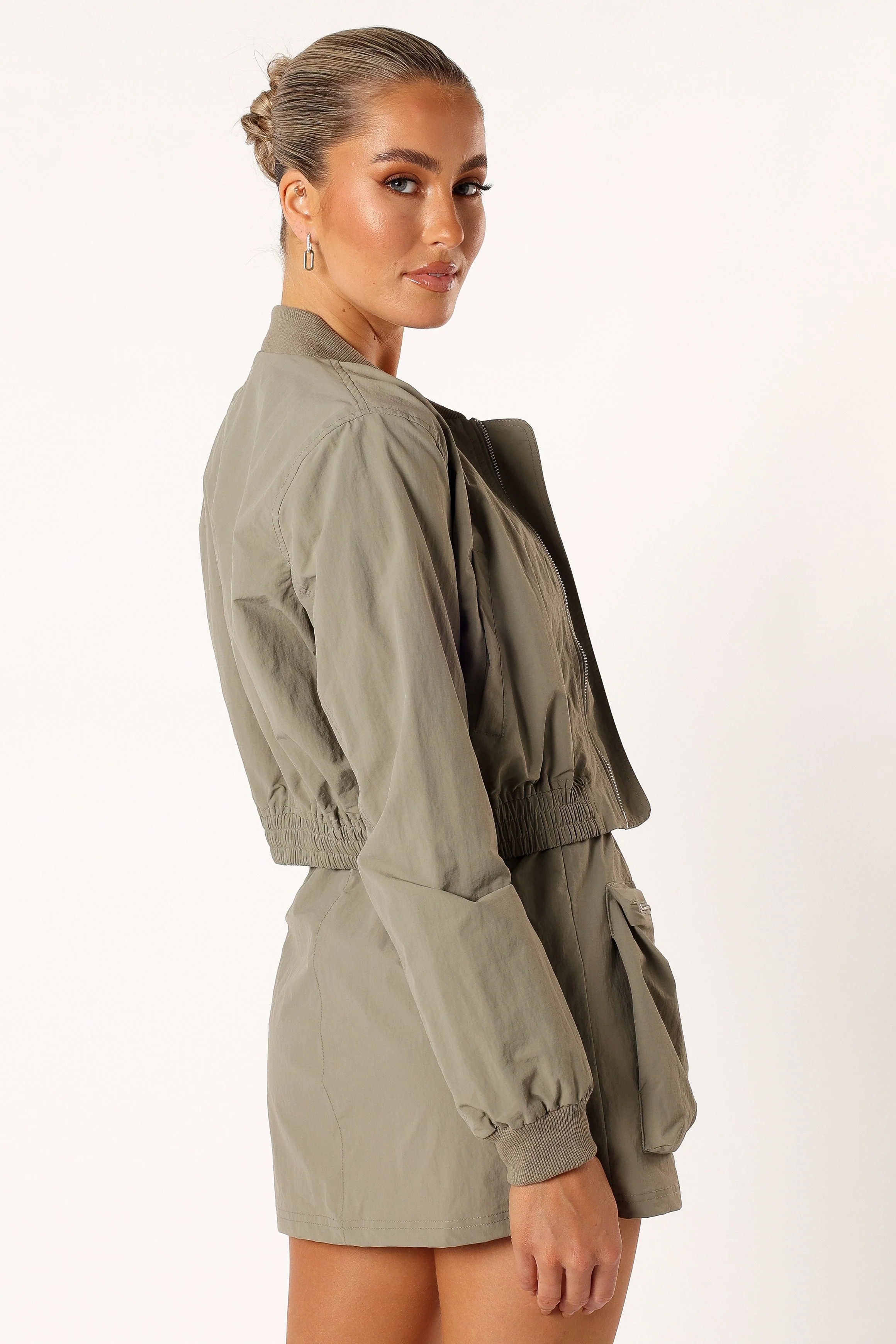 Freddie Two Piece Set - Light Olive
