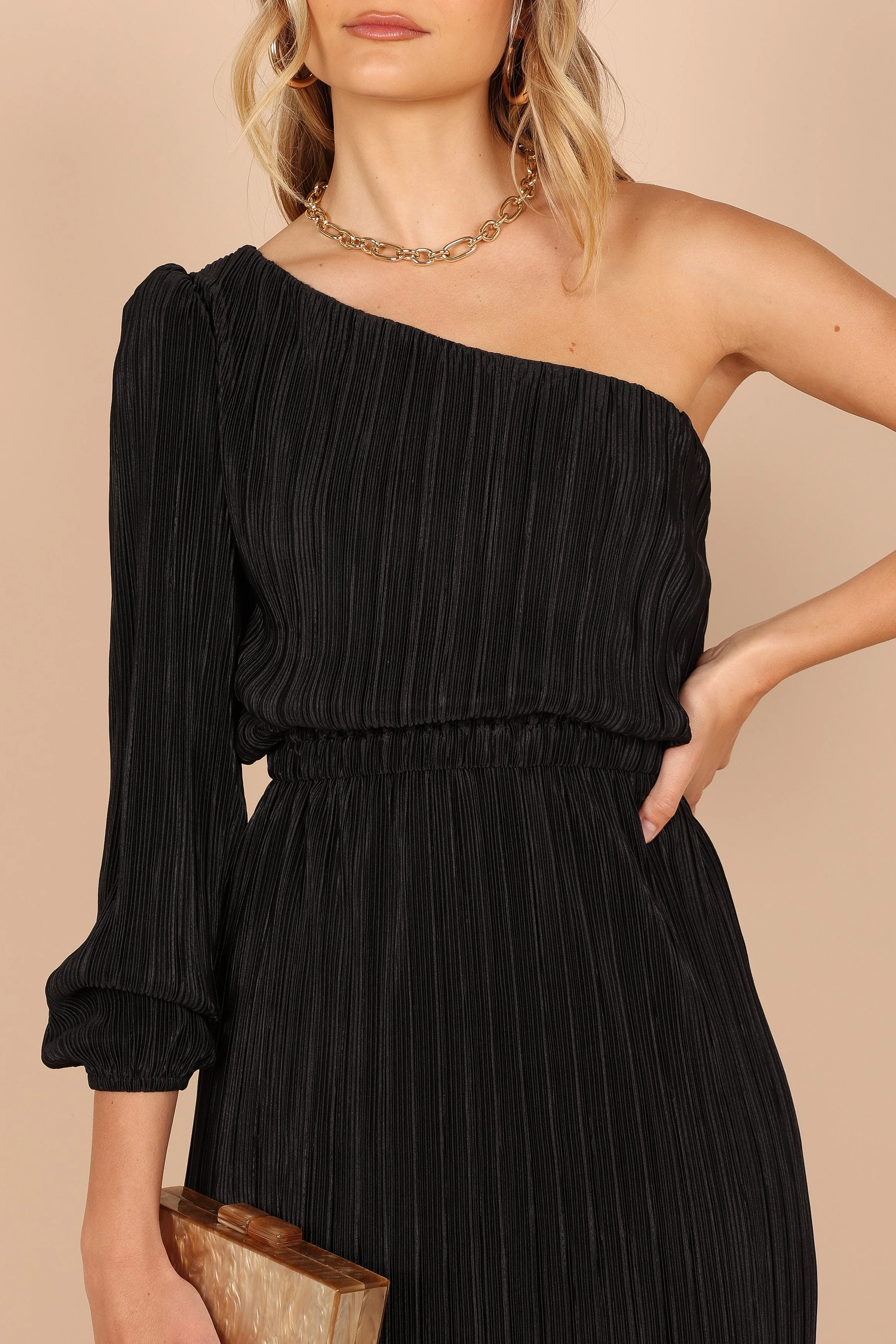Pontee One Shoulder Pleated Midi Dress - Black
