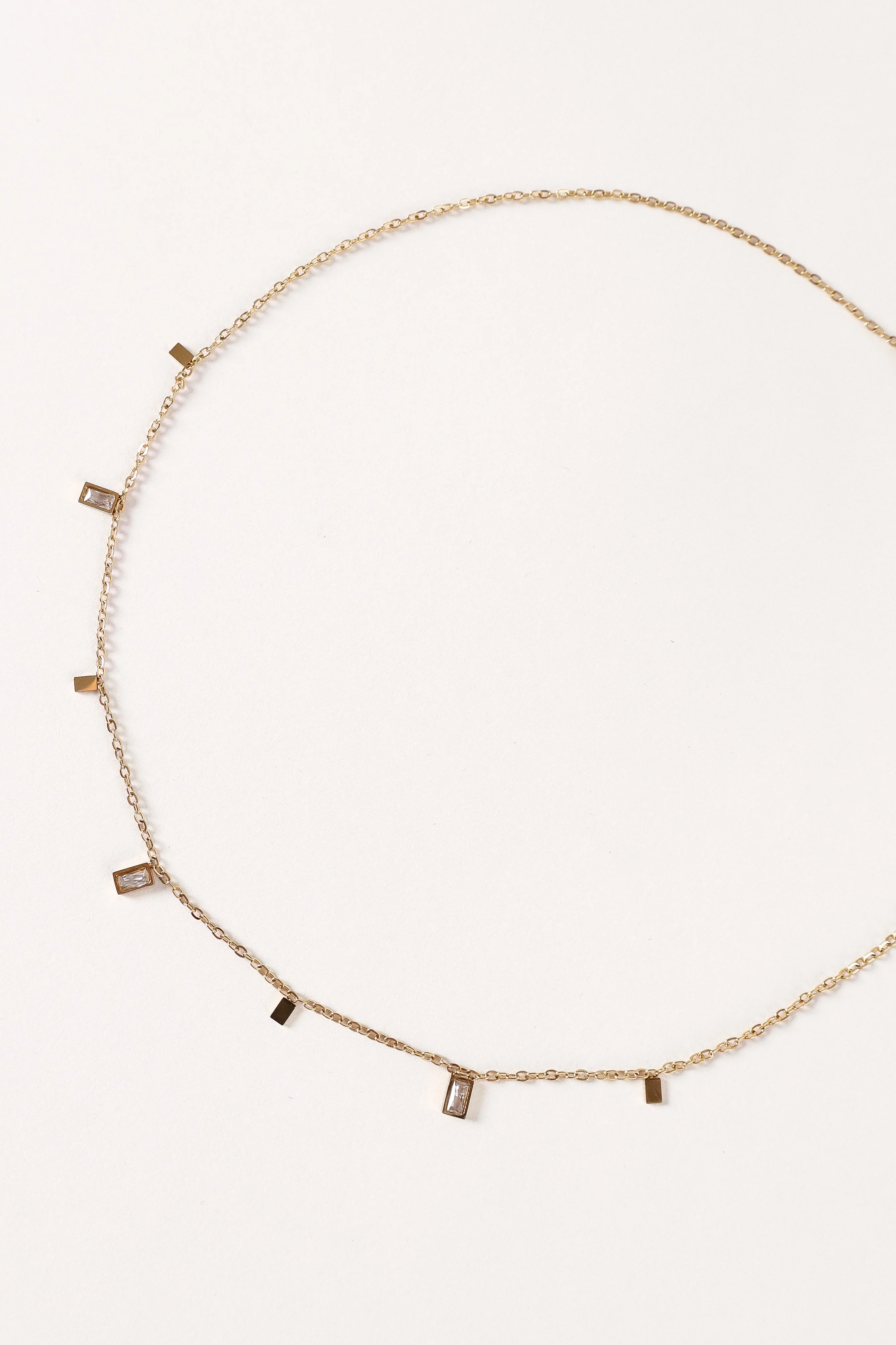 Vera Necklace - Gold
