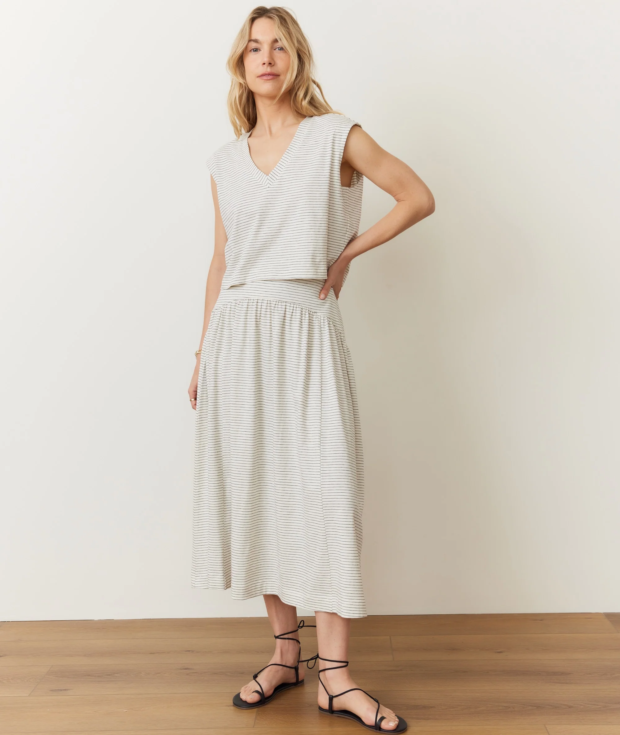 Nina Relaxed V-Neck Tank