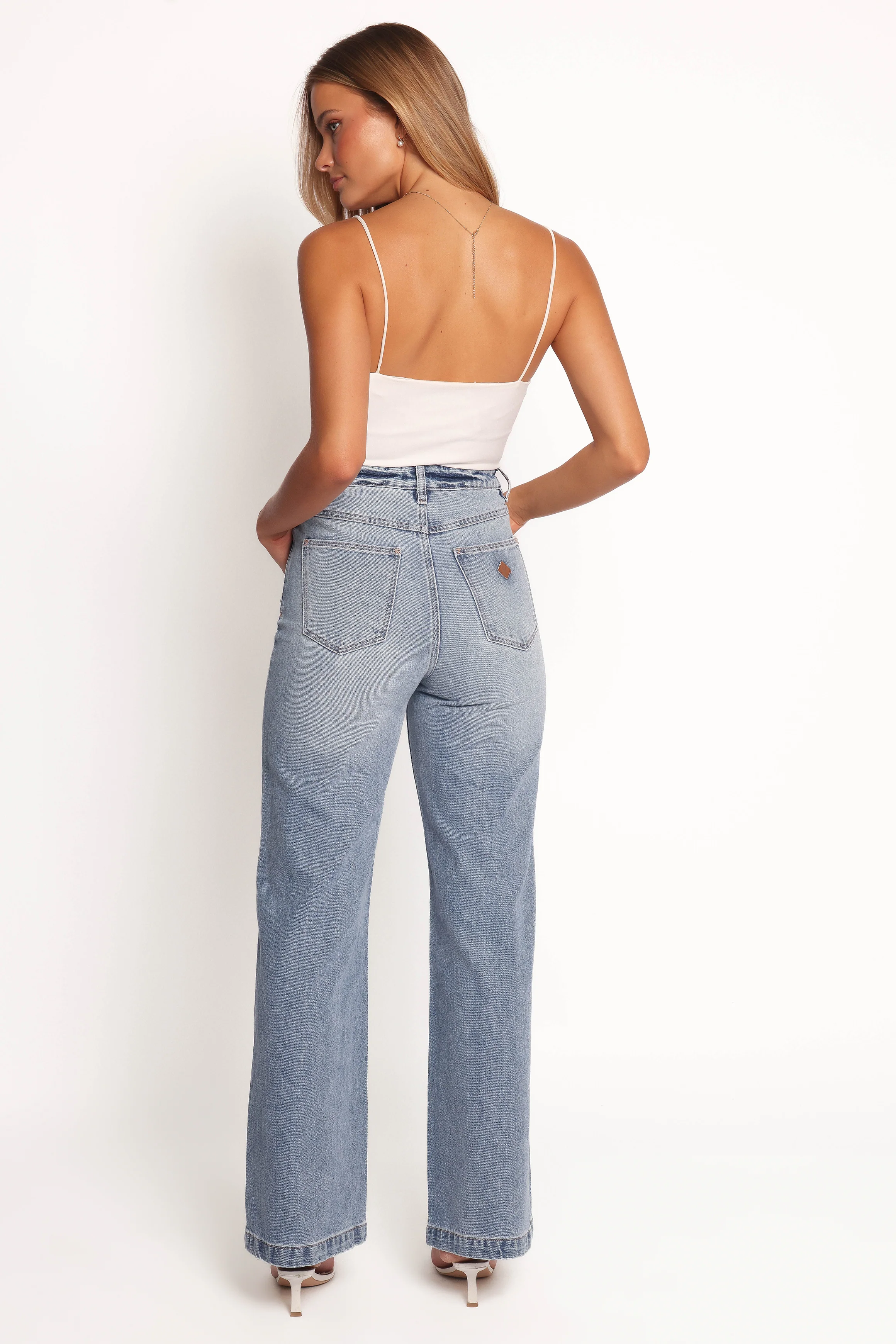 Abrand 94 High Wide Jeans - Liv