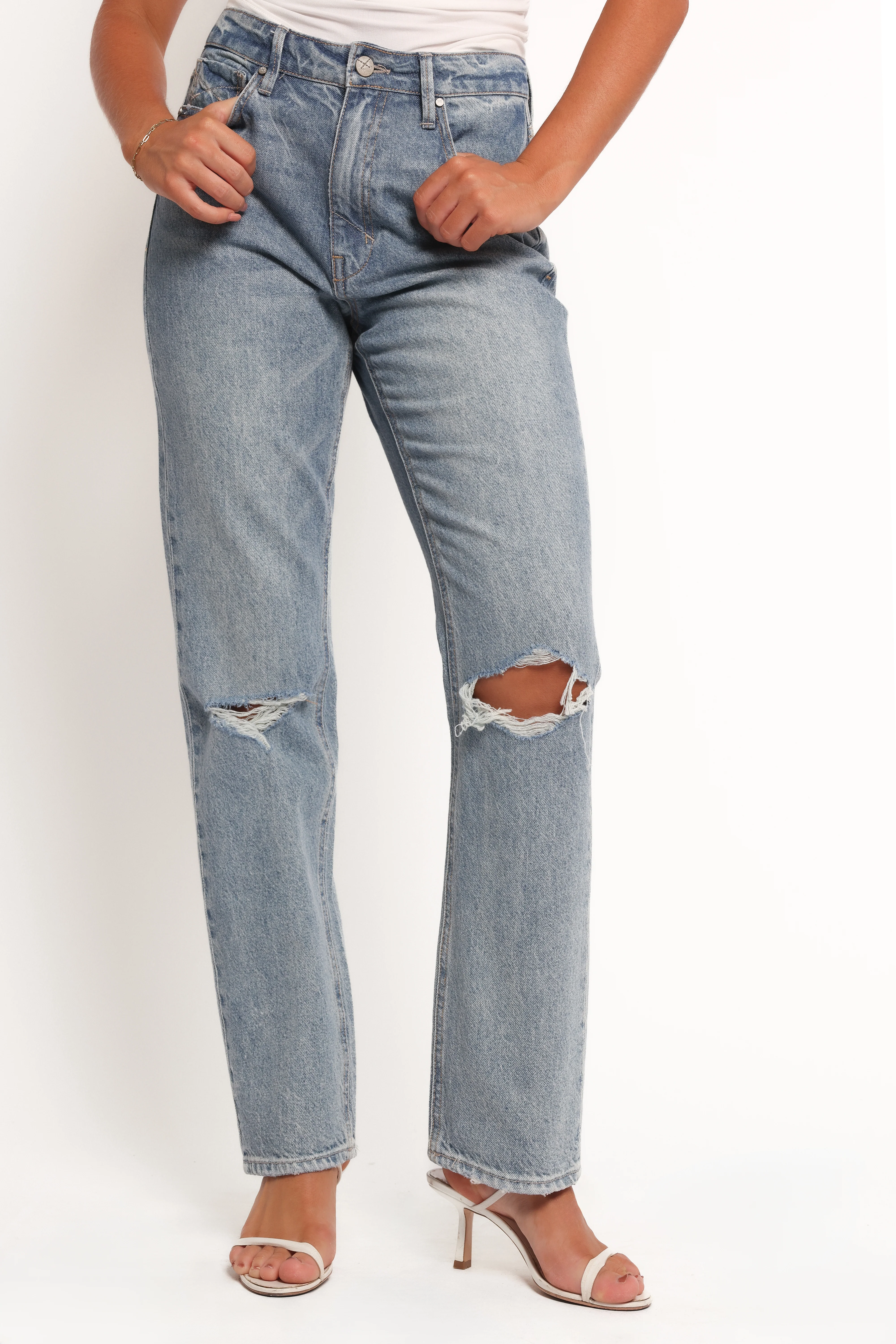 Willa High Rise Straight Leg Jeans - Rogue