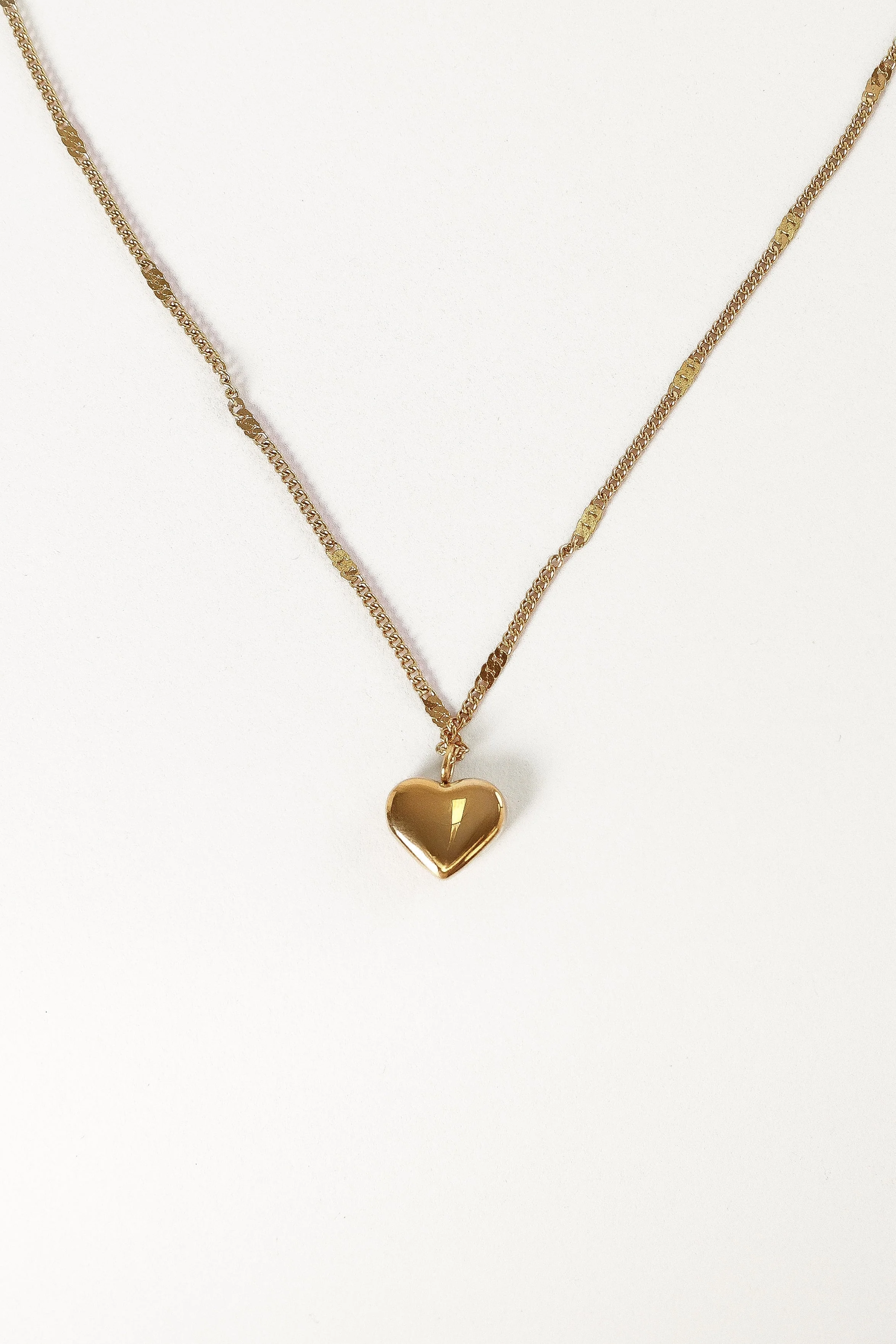 Fay Heart Shaped Necklace - Gold