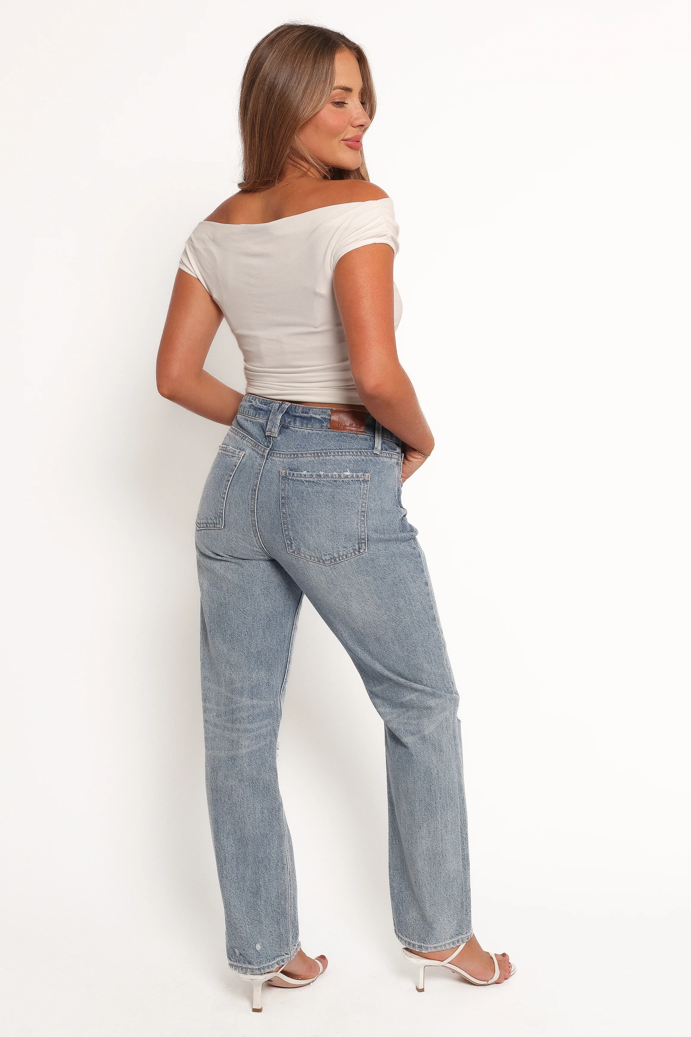 Willa High Rise Straight Leg Jeans - Rogue