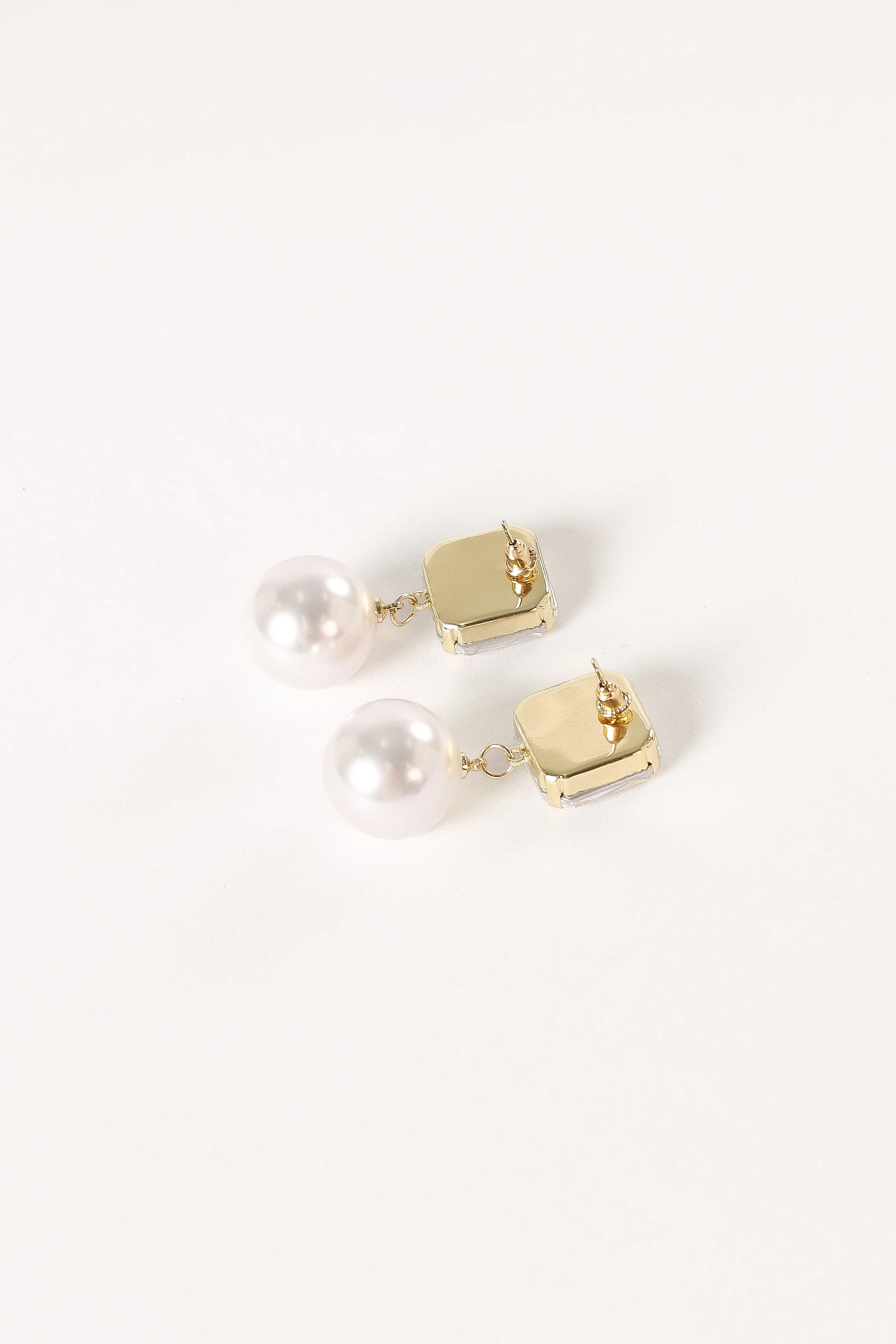 Nadia Earrings - Gold