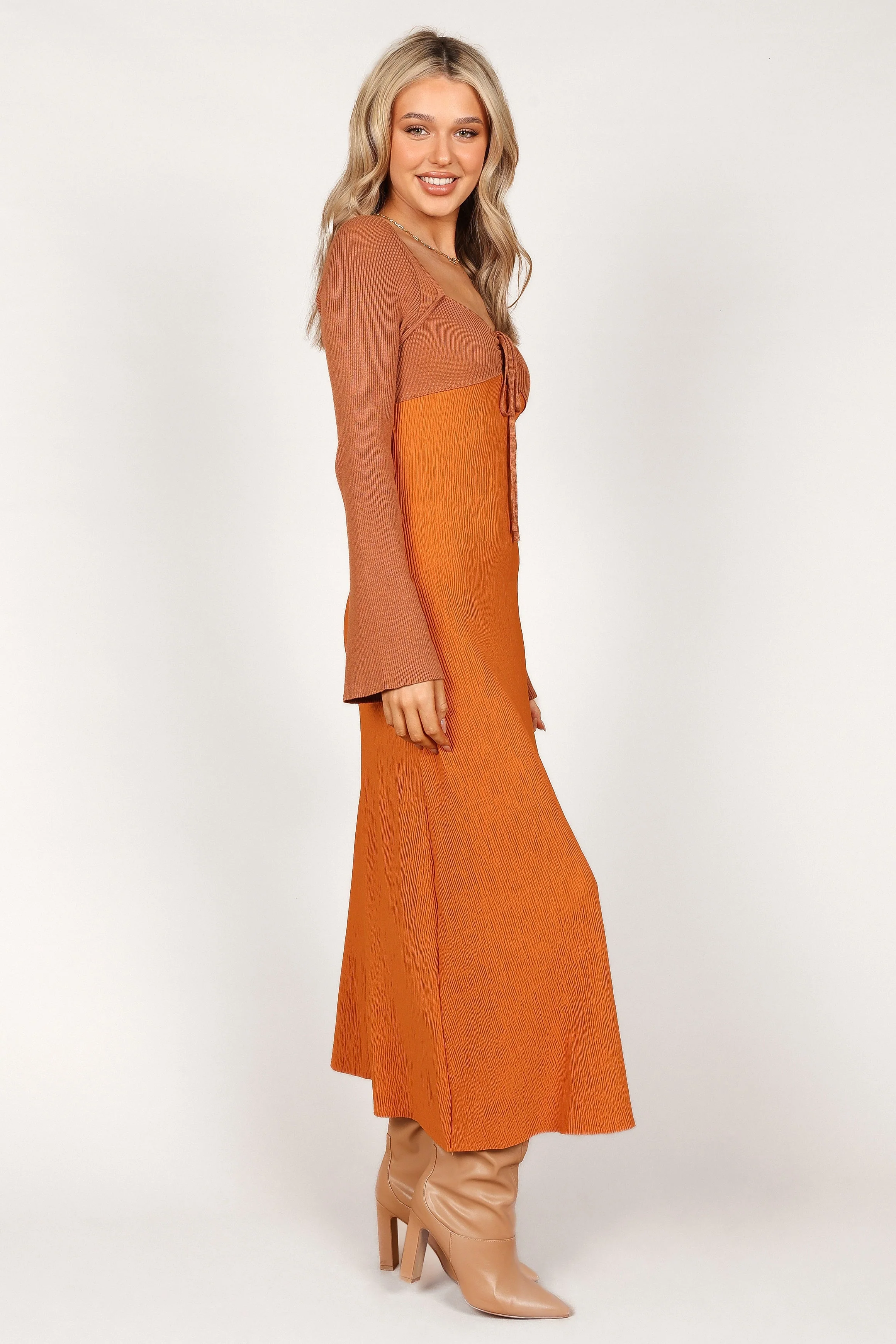 Lirique Long Sleeve Maxi Dress - Tan/Orange