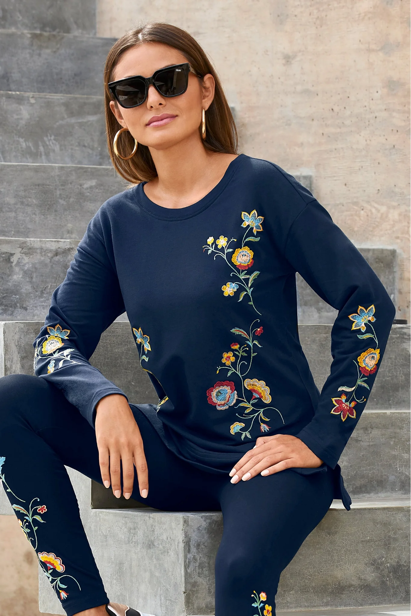 Embroidered Tunic Sweatshirt Navy