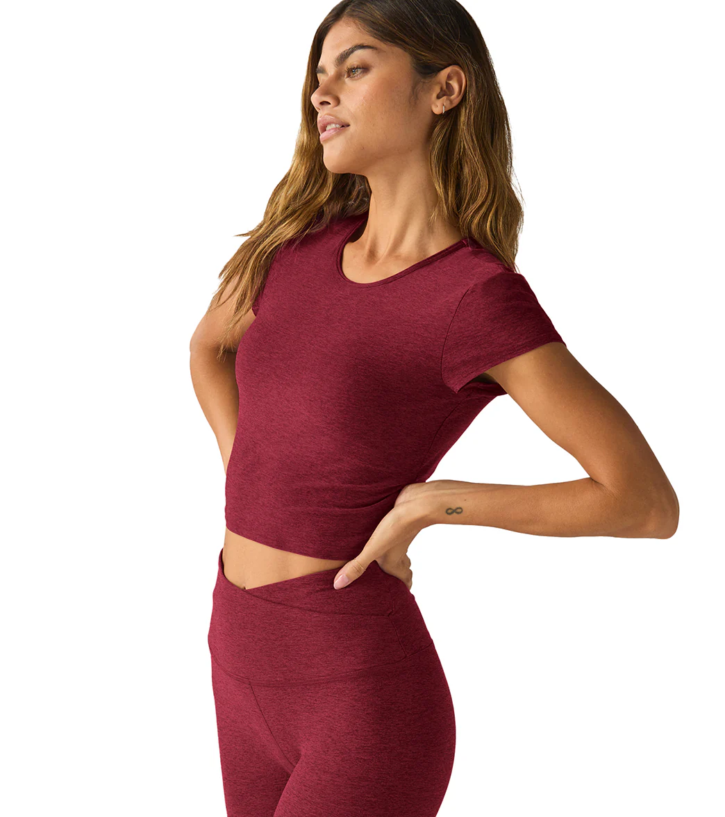 Beyond Yoga Featherweight Let Go Twist Back Cropped Tee
