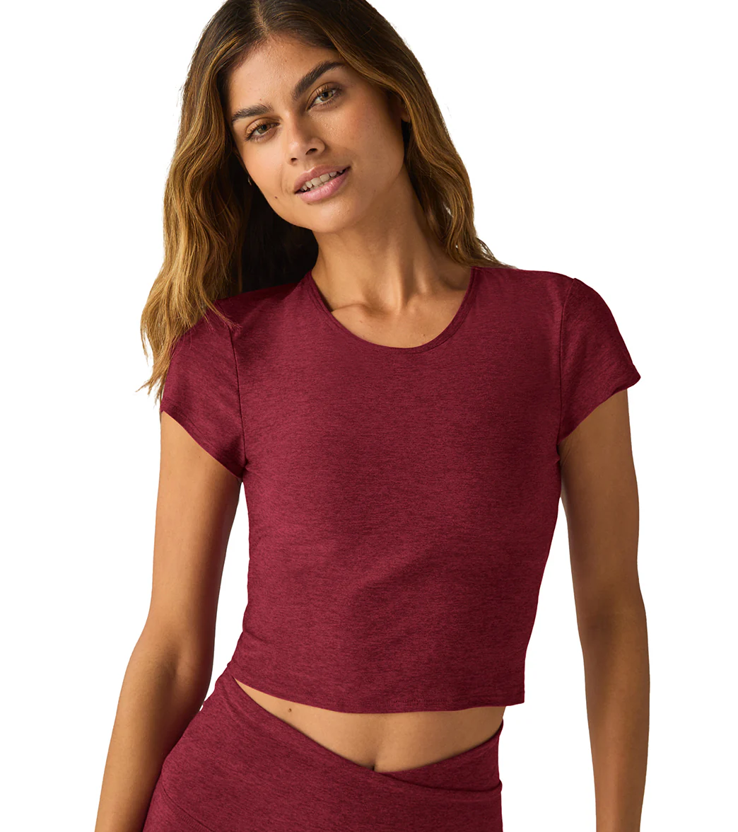 Beyond Yoga Featherweight Let Go Twist Back Cropped Tee