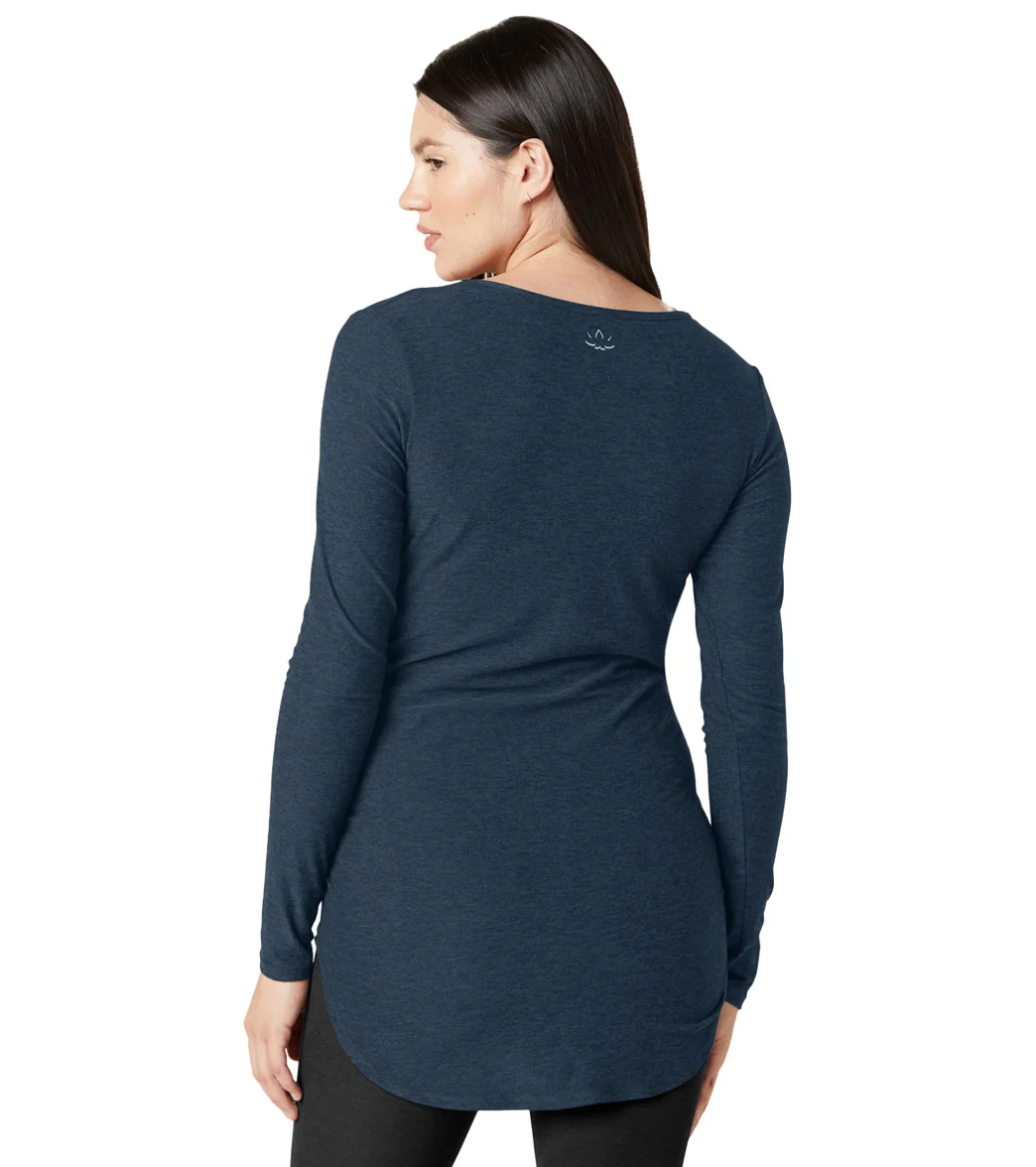 Beyond Yoga Featherweight Count On Me Maternity Crew Pullover