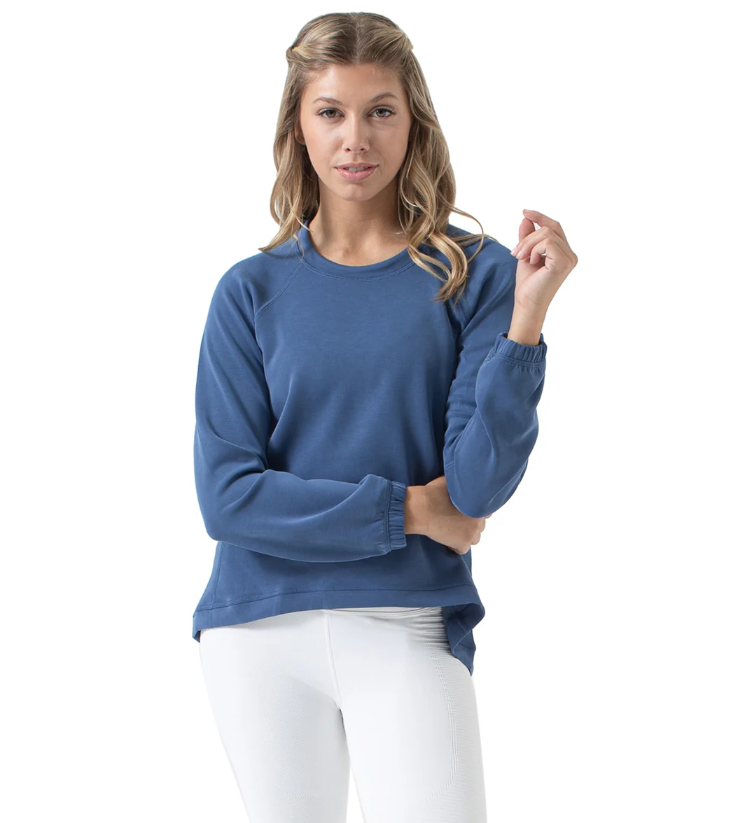 NUX Sleek Sweat Pullover