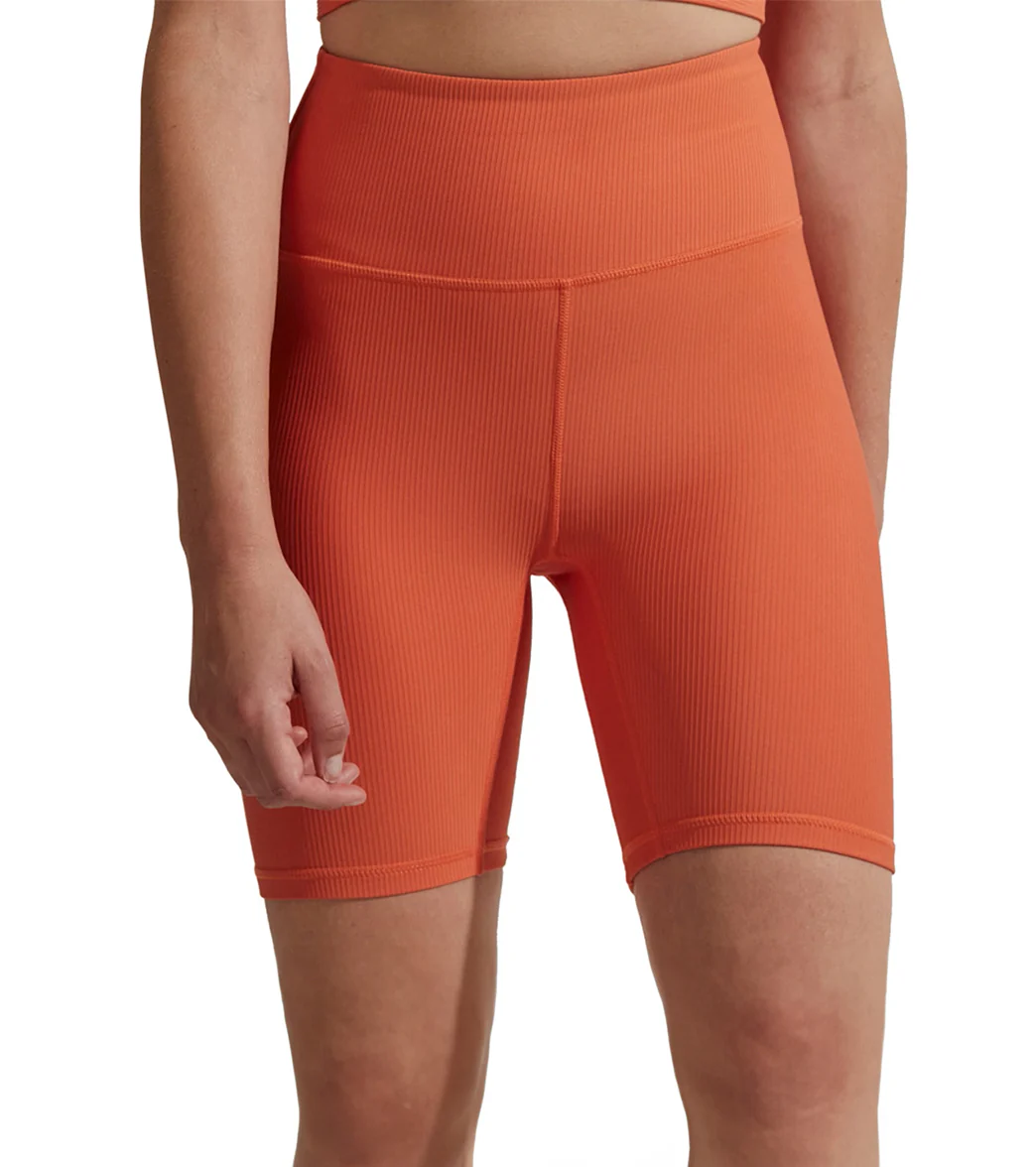 Varley Let's Move Rib Short 7