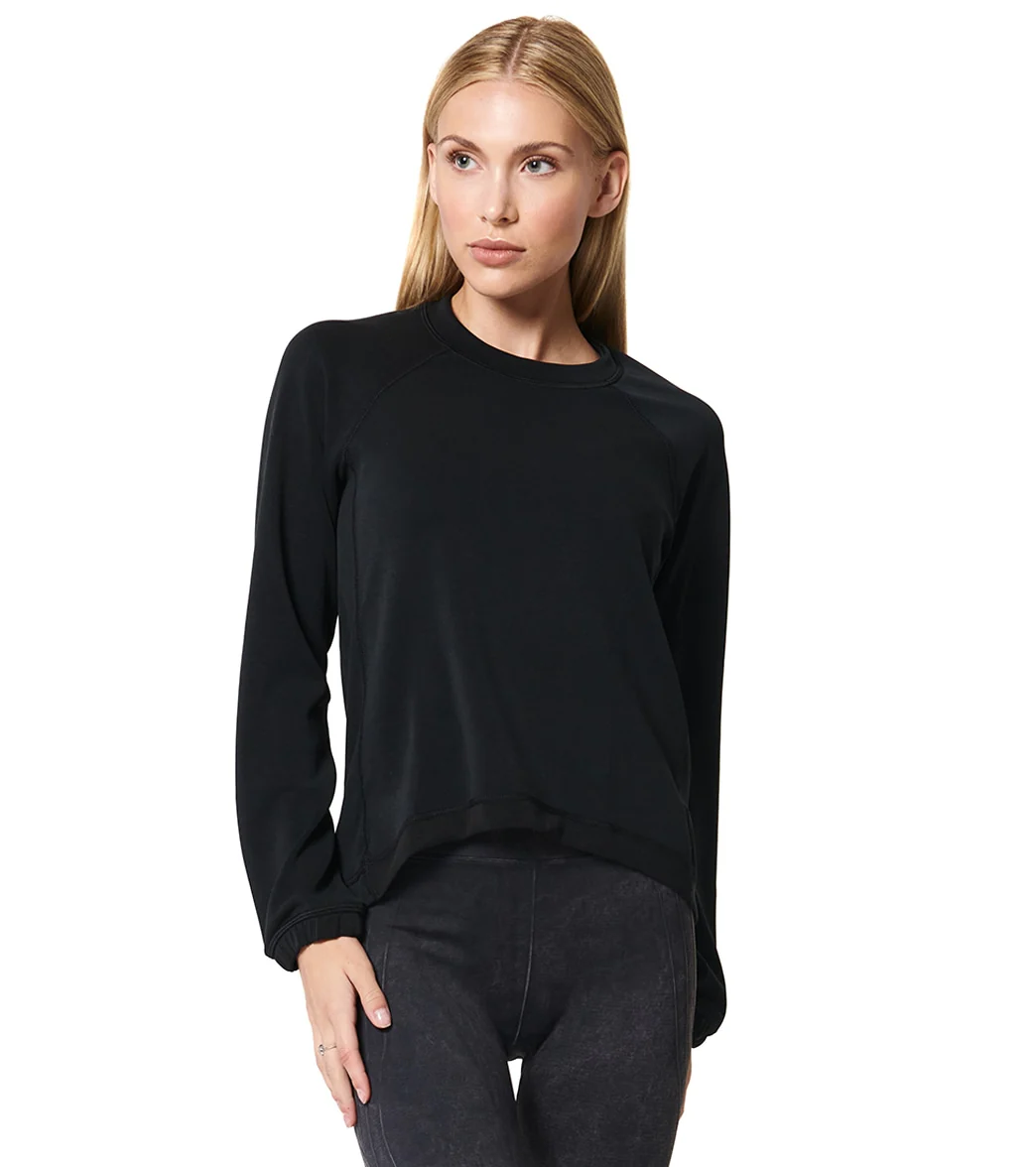 NUX Sleek Sweat Pullover