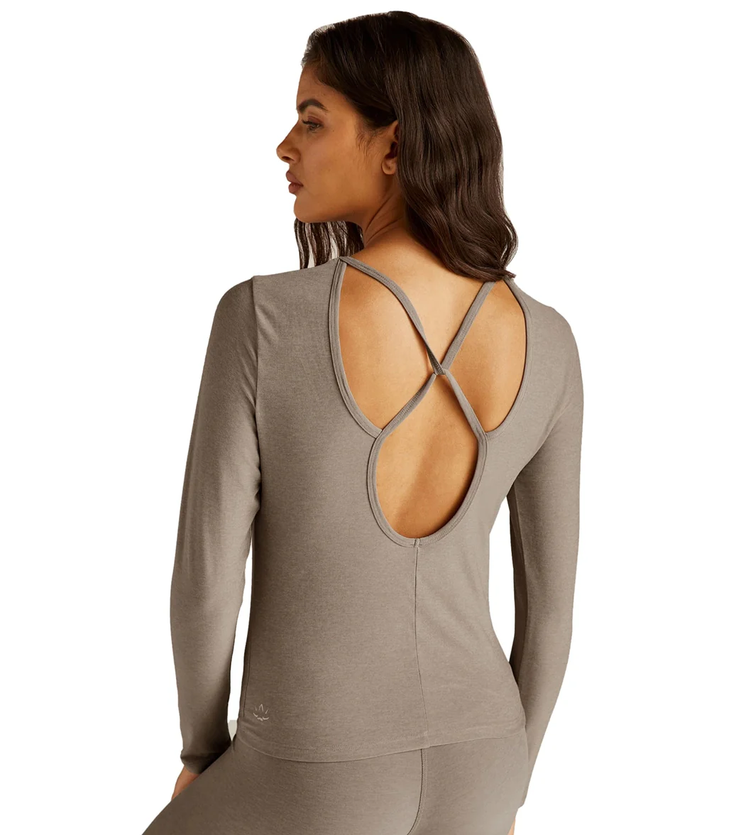 Beyond Yoga Featherweight In The Loop Pullover