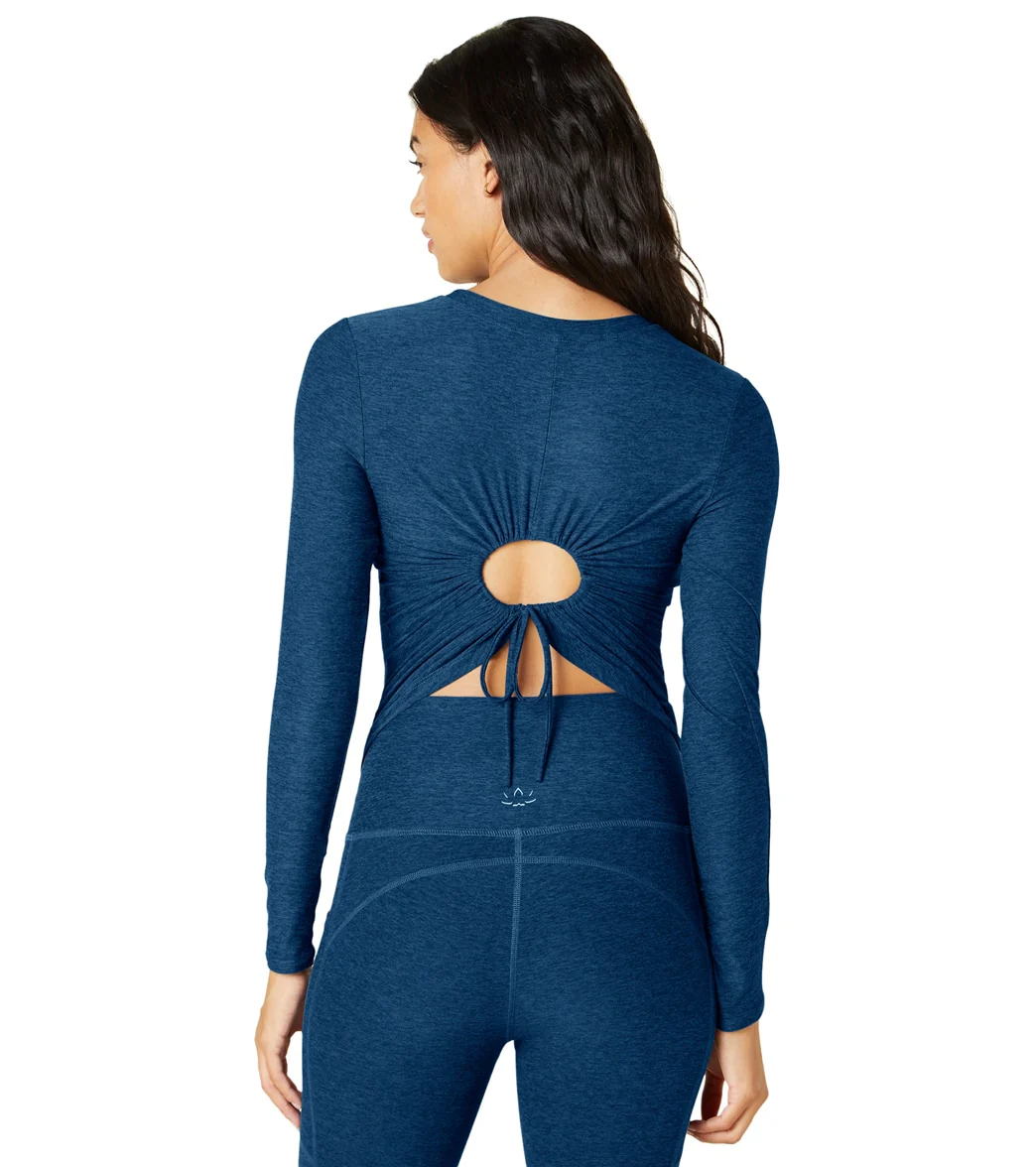 Beyond Yoga Featherweight Inner Circle Pullover