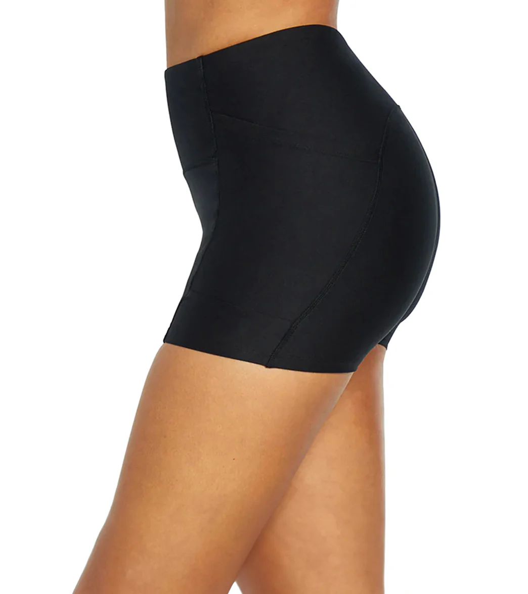 Marika Emily Hottie 3 Short