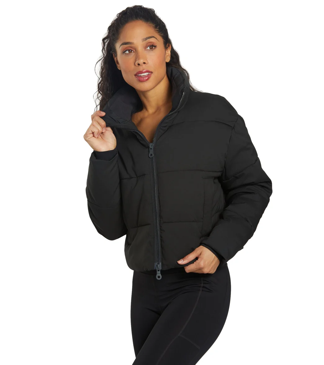 Girlfriend Collective Cropped Puffer Jacket
