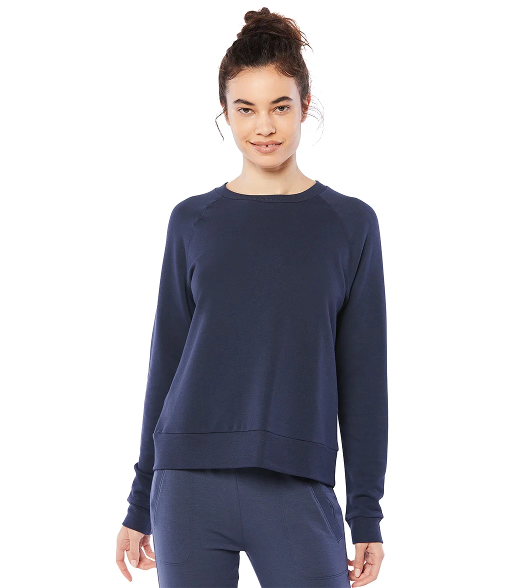 Beyond Yoga Favorite Raglan Crew After Yoga Pullover