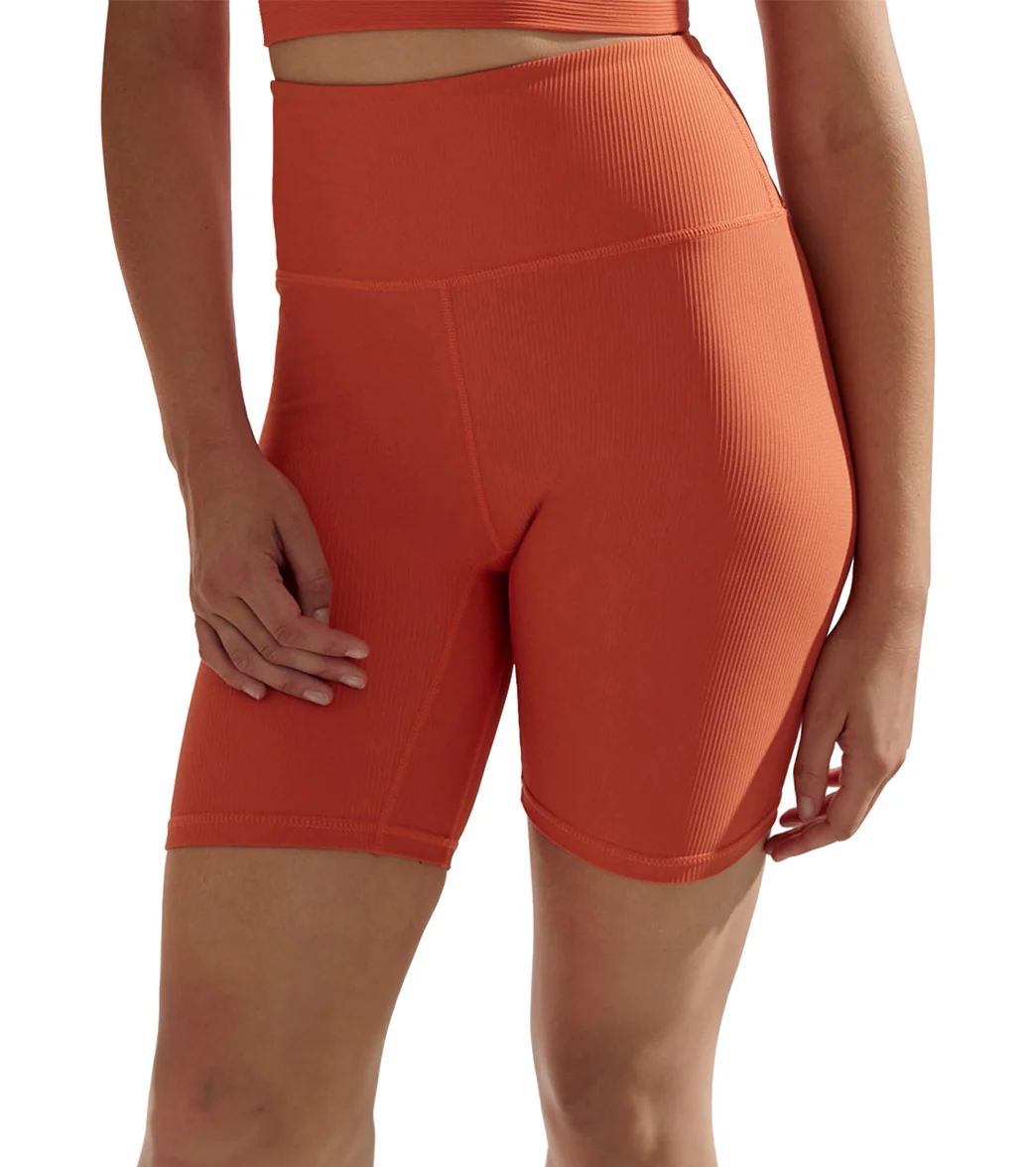 Varley Let's Move Rib Short 7