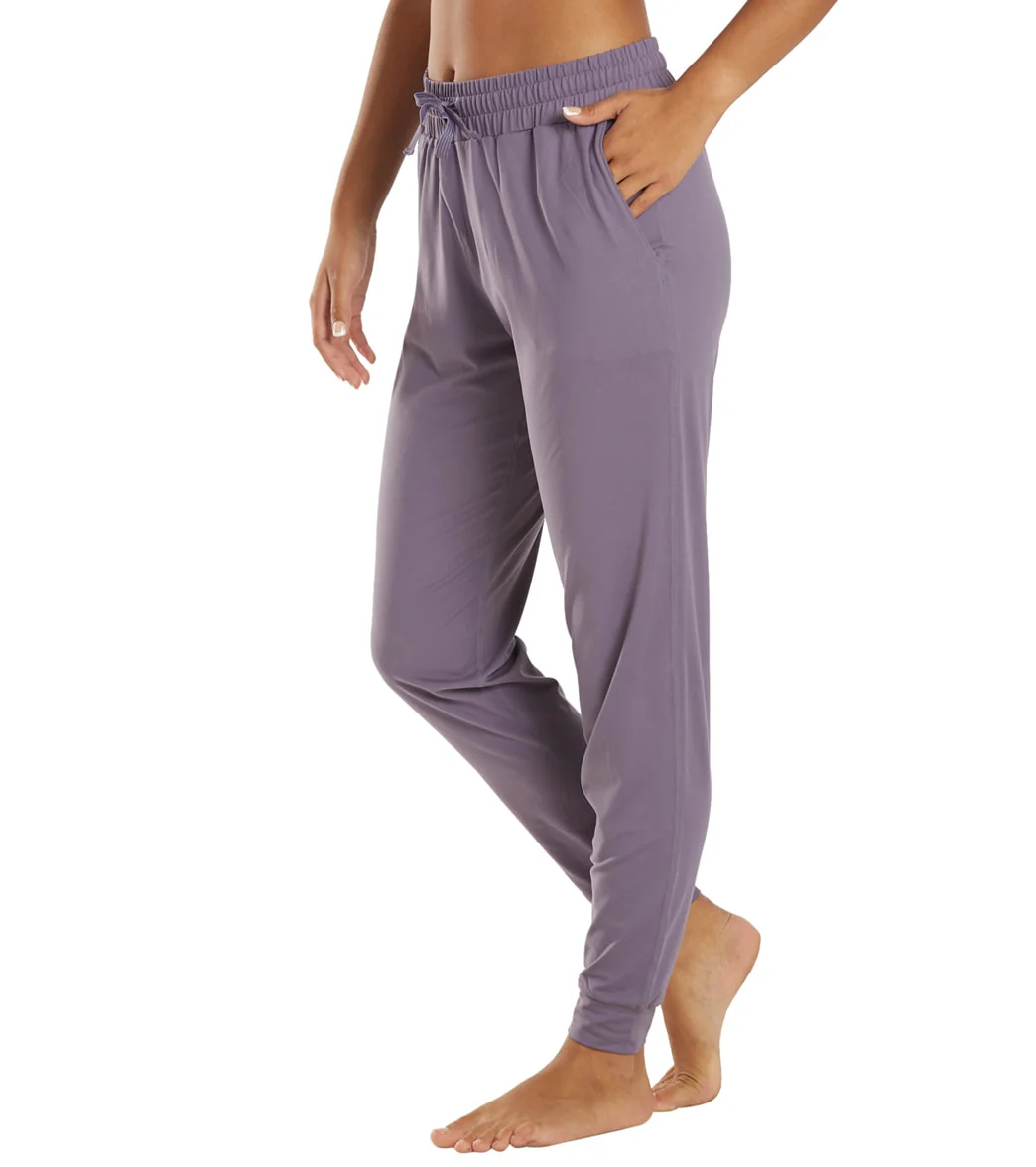 Everyday Yoga Motion Solid Performance Jogger