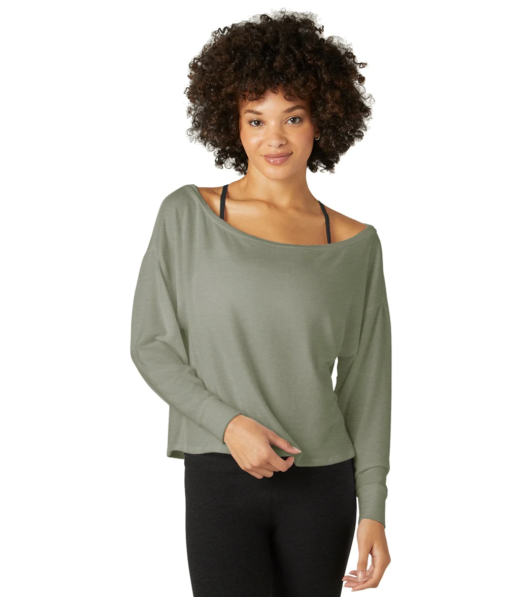 Beyond Yoga Let Loose Pullover