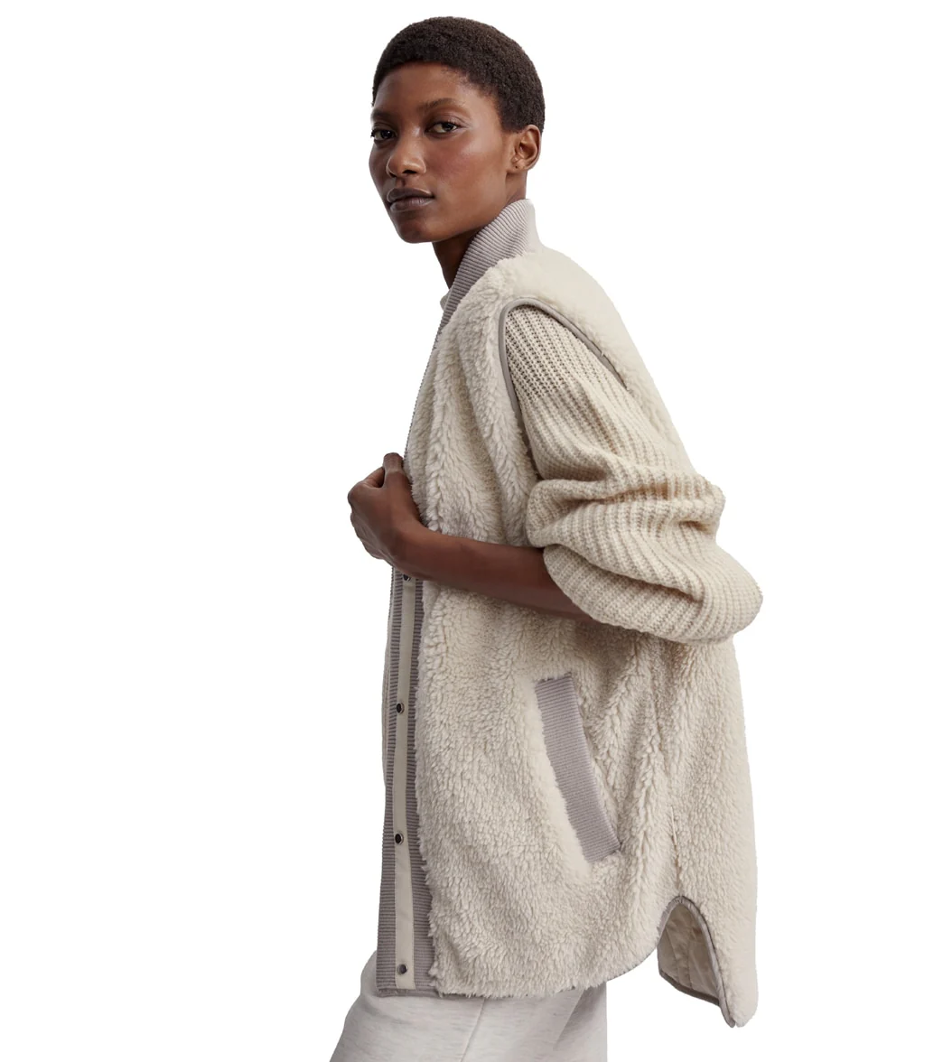 Varley Covey Reversible Quilt Gilet