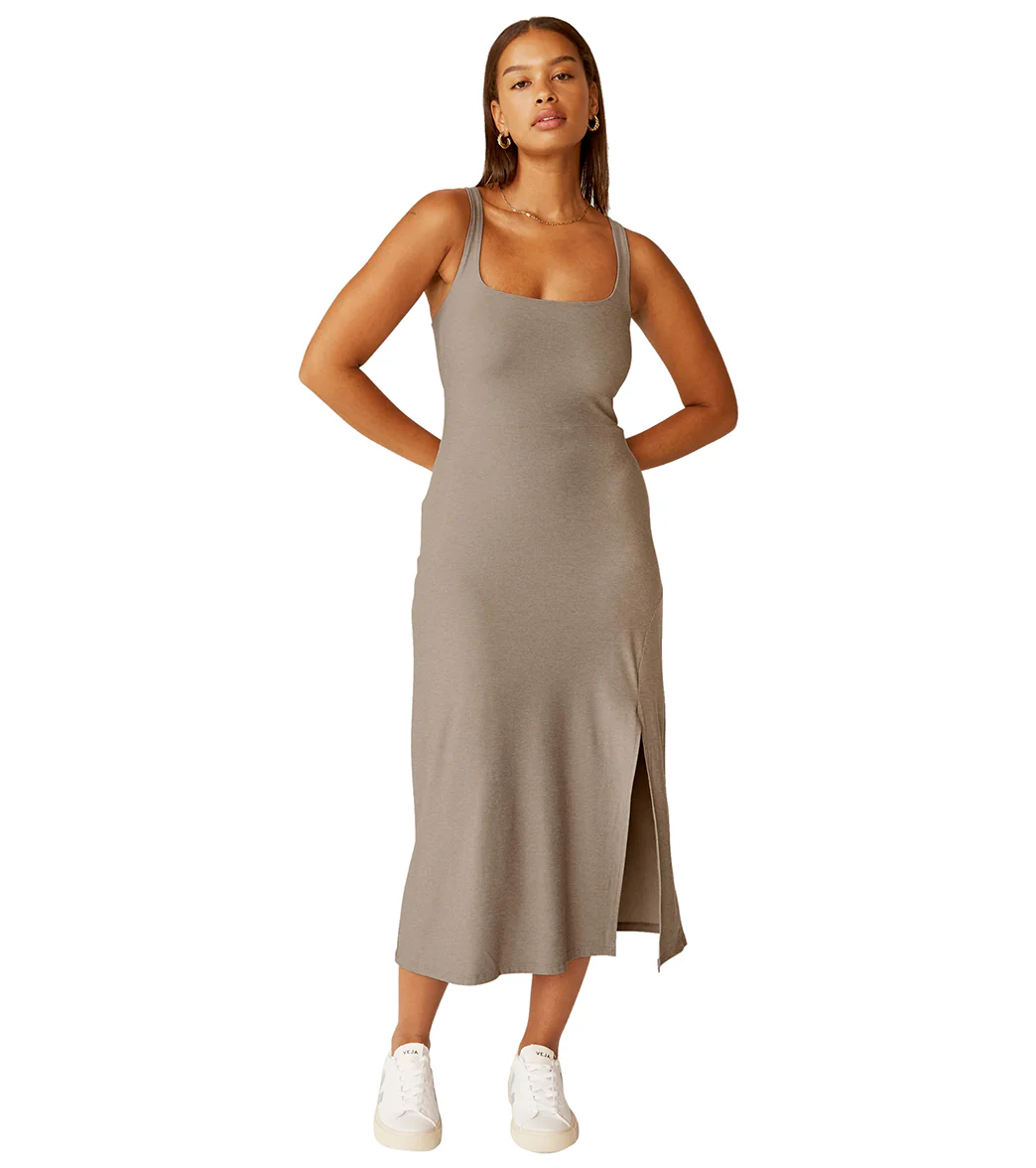 Beyond Yoga Featherweight Getaway Dress