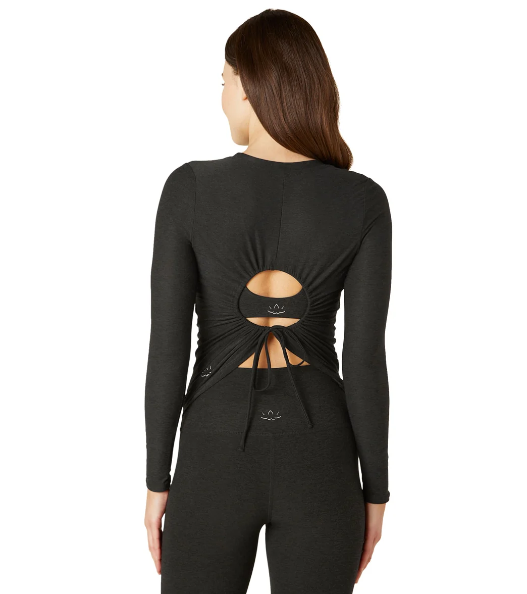 Beyond Yoga Featherweight Inner Circle Pullover