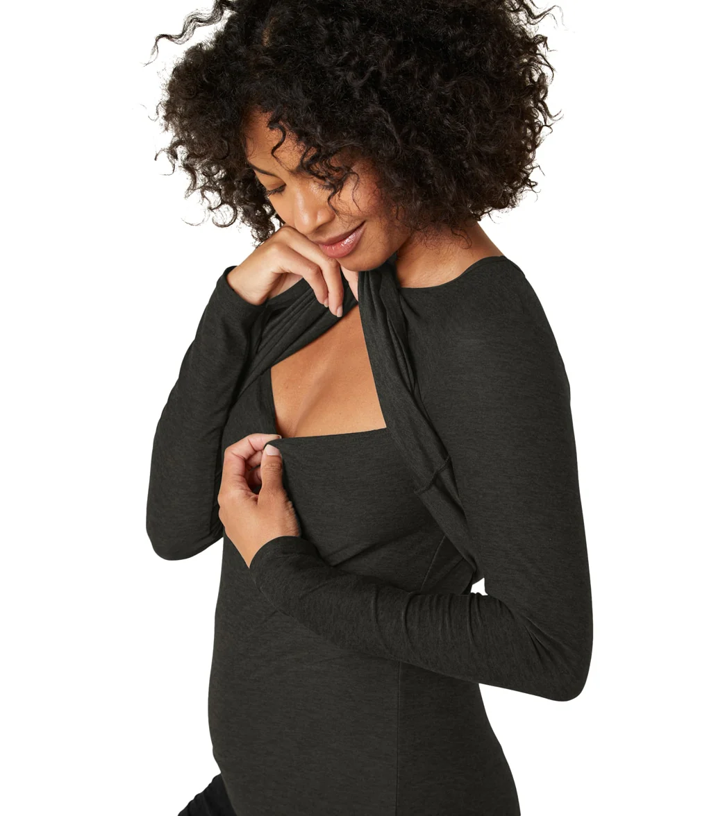 Beyond Yoga Featherweight Under Wraps Nursing Overlap Long Sleeve Tee