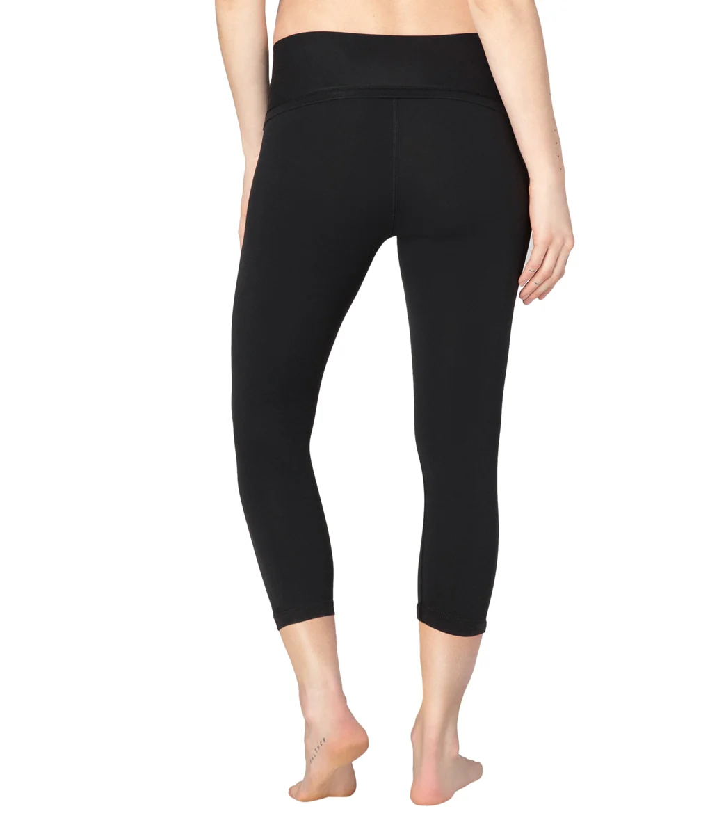 Beyond Yoga Supplex Love the Bump Capri Maternity Leggings